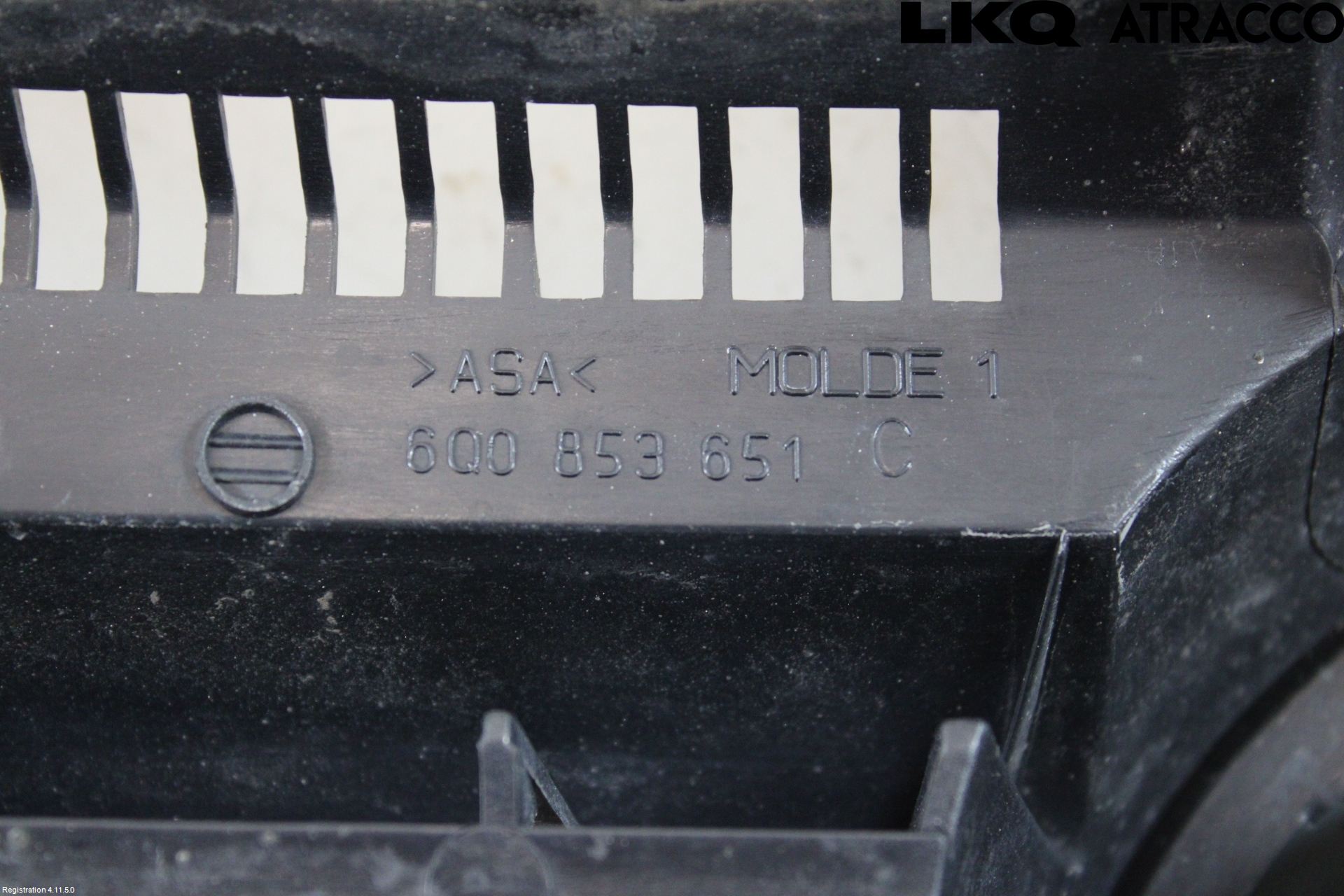 Volkswagen VW POLO 02-05 Grill Komp