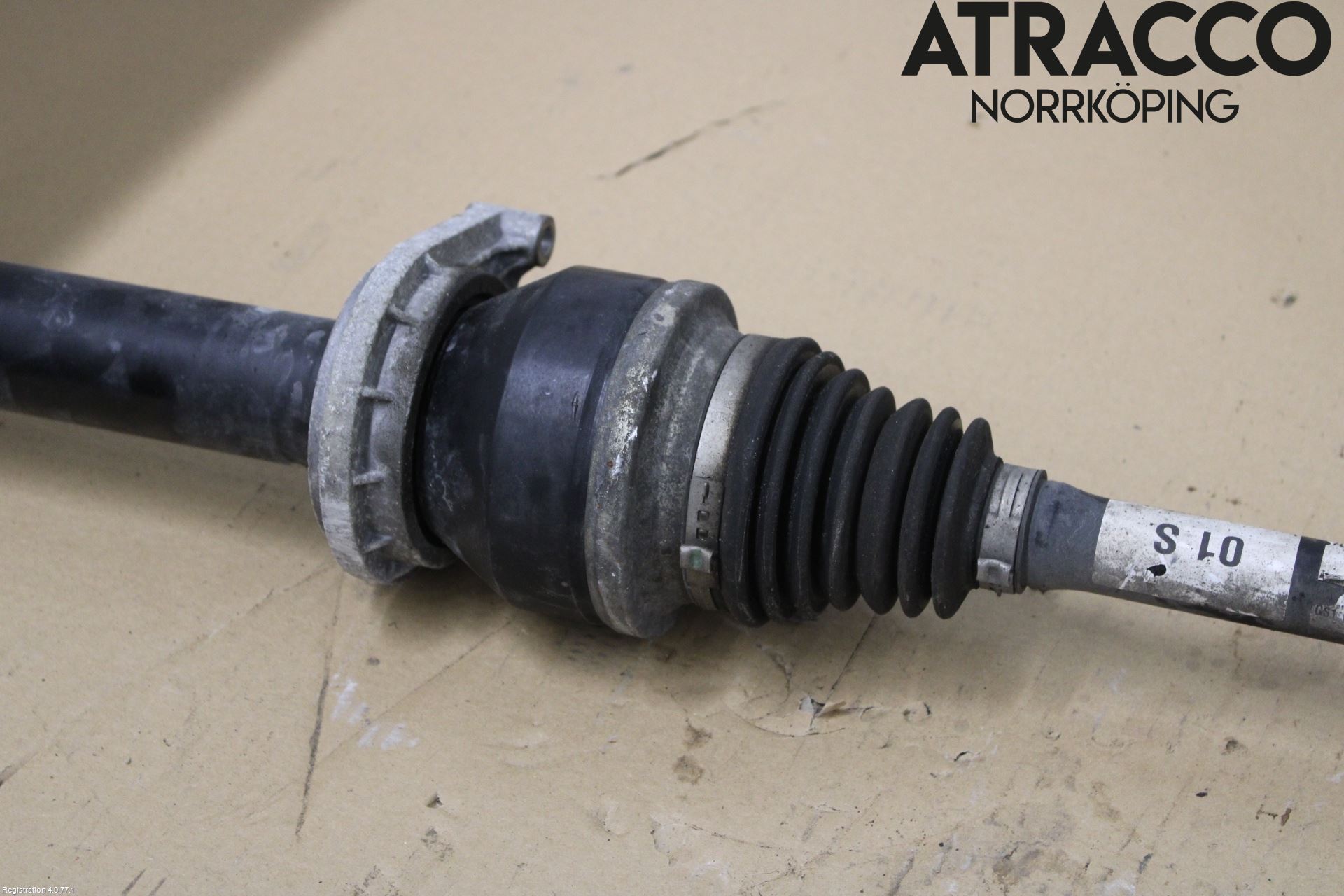 Volkswagen VW TRANSP/CARAVELLE (T6) 16-22 Drivaxel Fram Höger