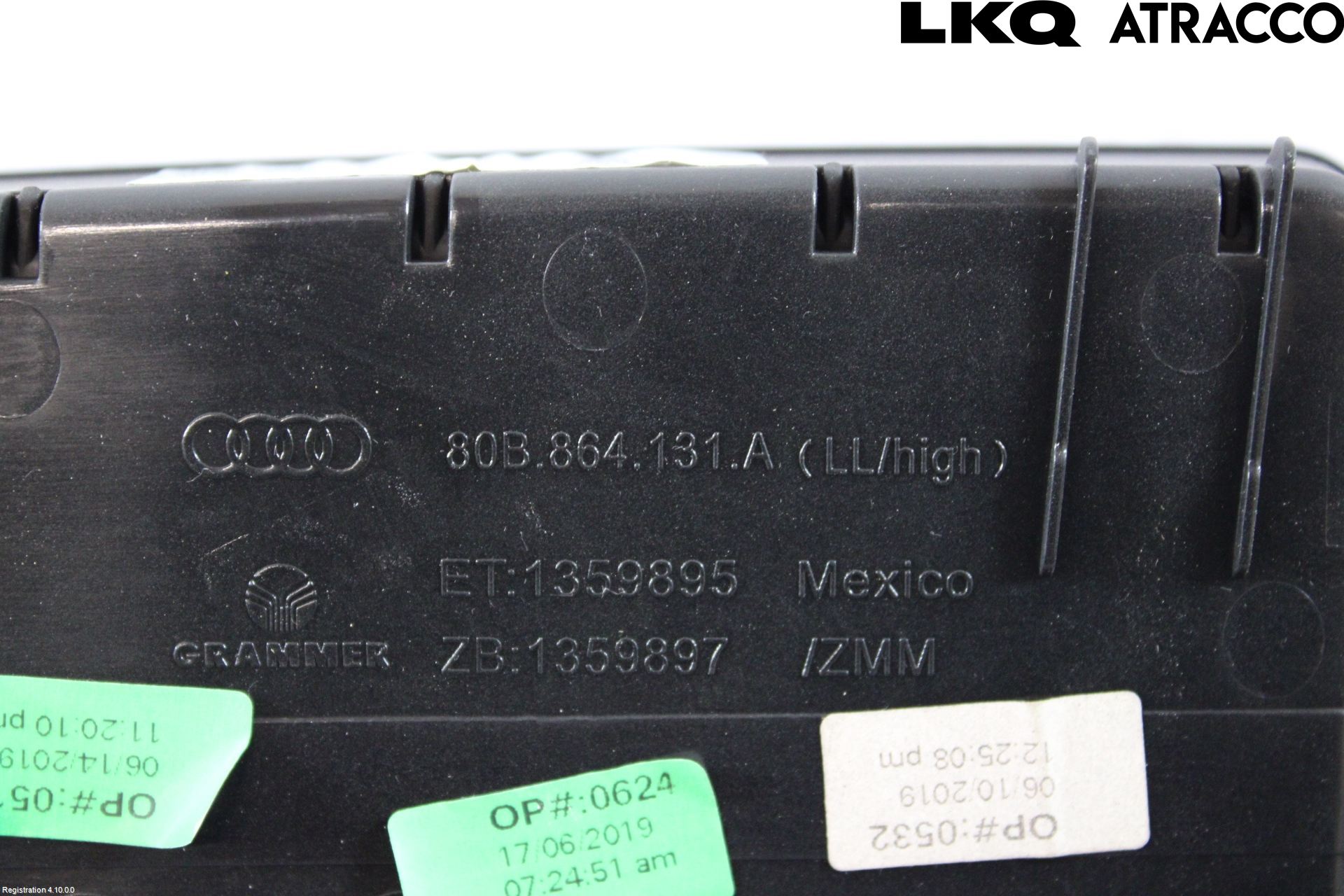 Audi Q5/SQ5 17- Instrumentbräda Förvaringsfack