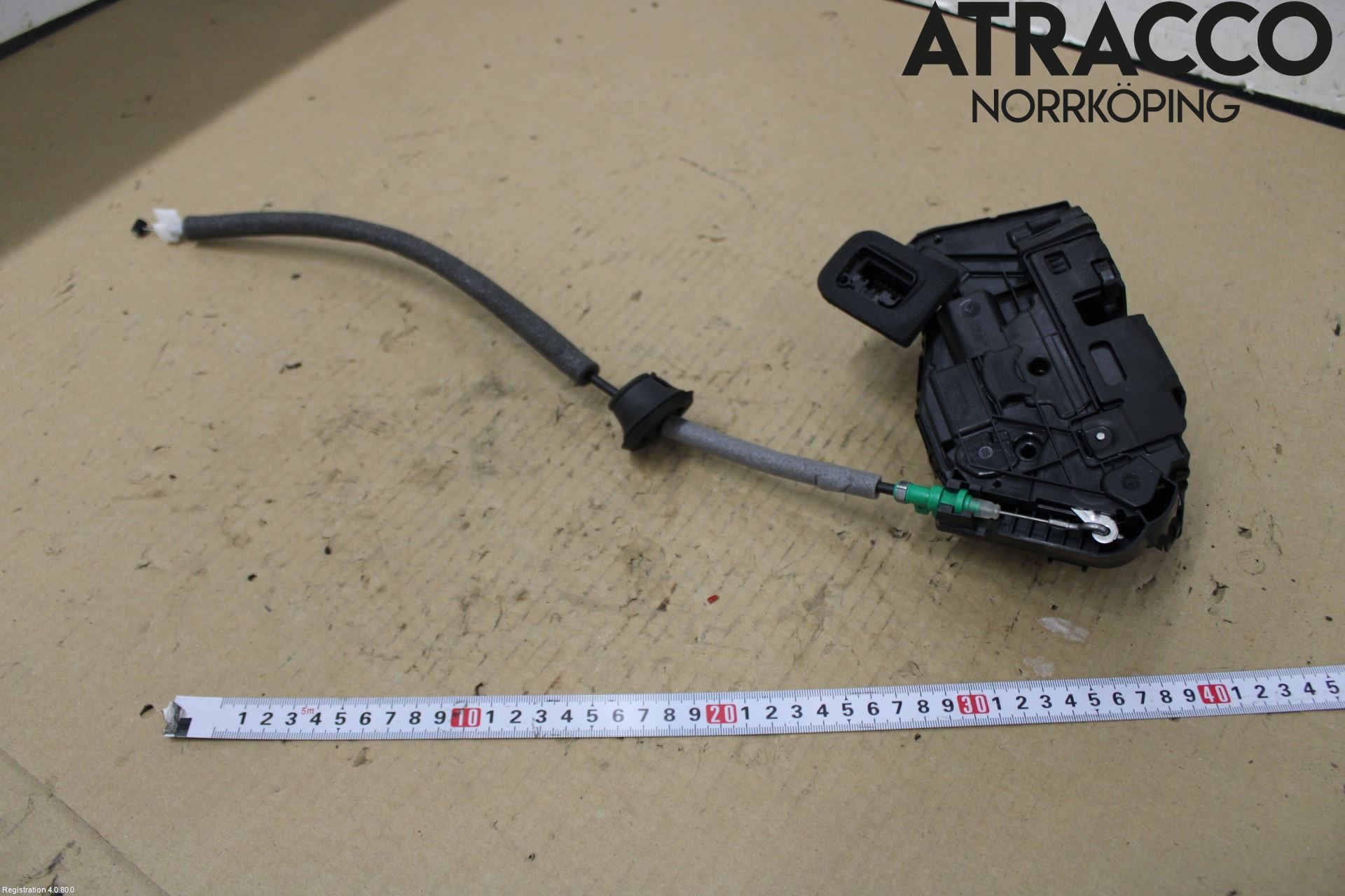 Audi Q3 F3 19- Låskista-Dörrlås