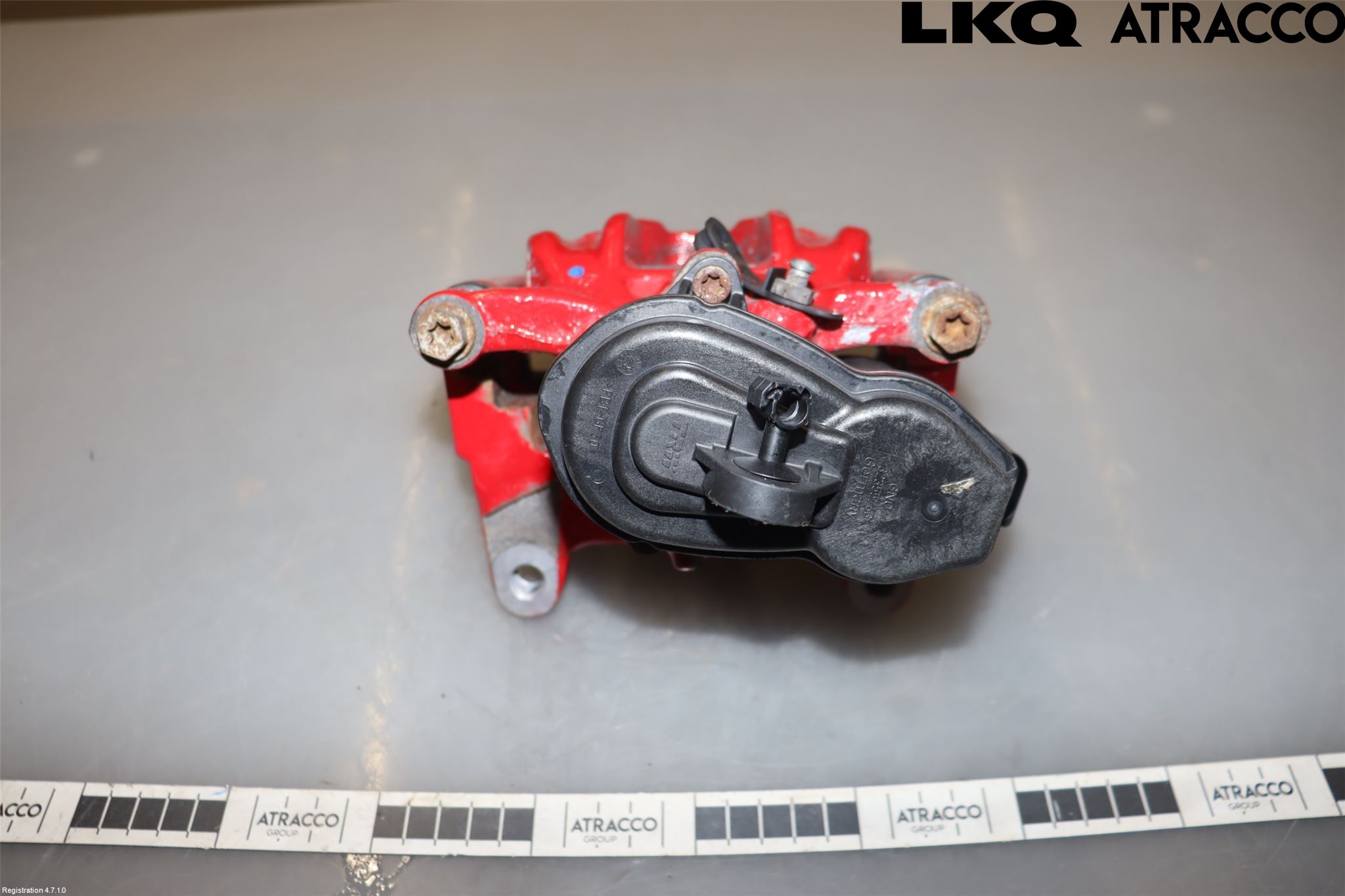 Audi A6 F2/C8 19- Bromsok Bak Höger