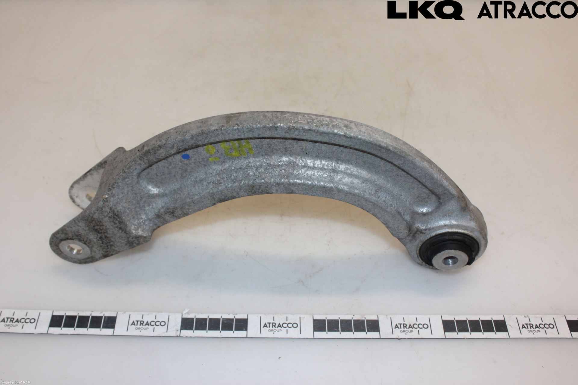 Cupra BORN 22- Bärarm Bak Övre Höger