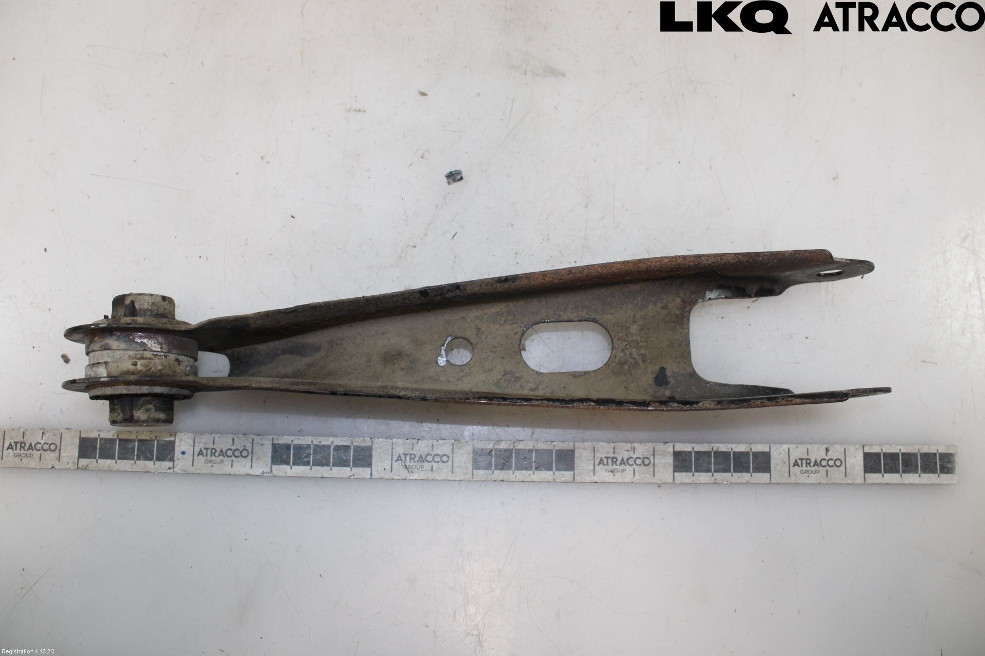 MG 4 23- Bärarm Bak Höger