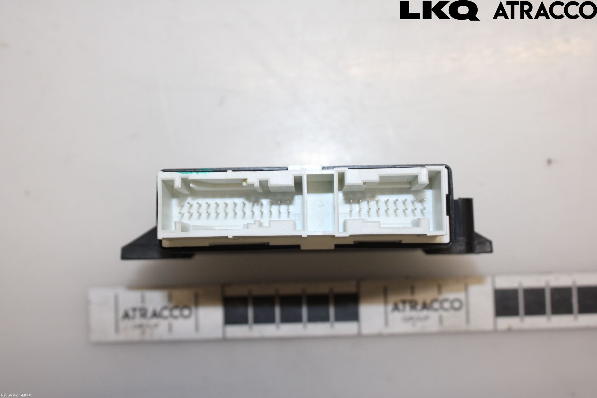 Tesla MODEL X 16- Styrenhet Dörr