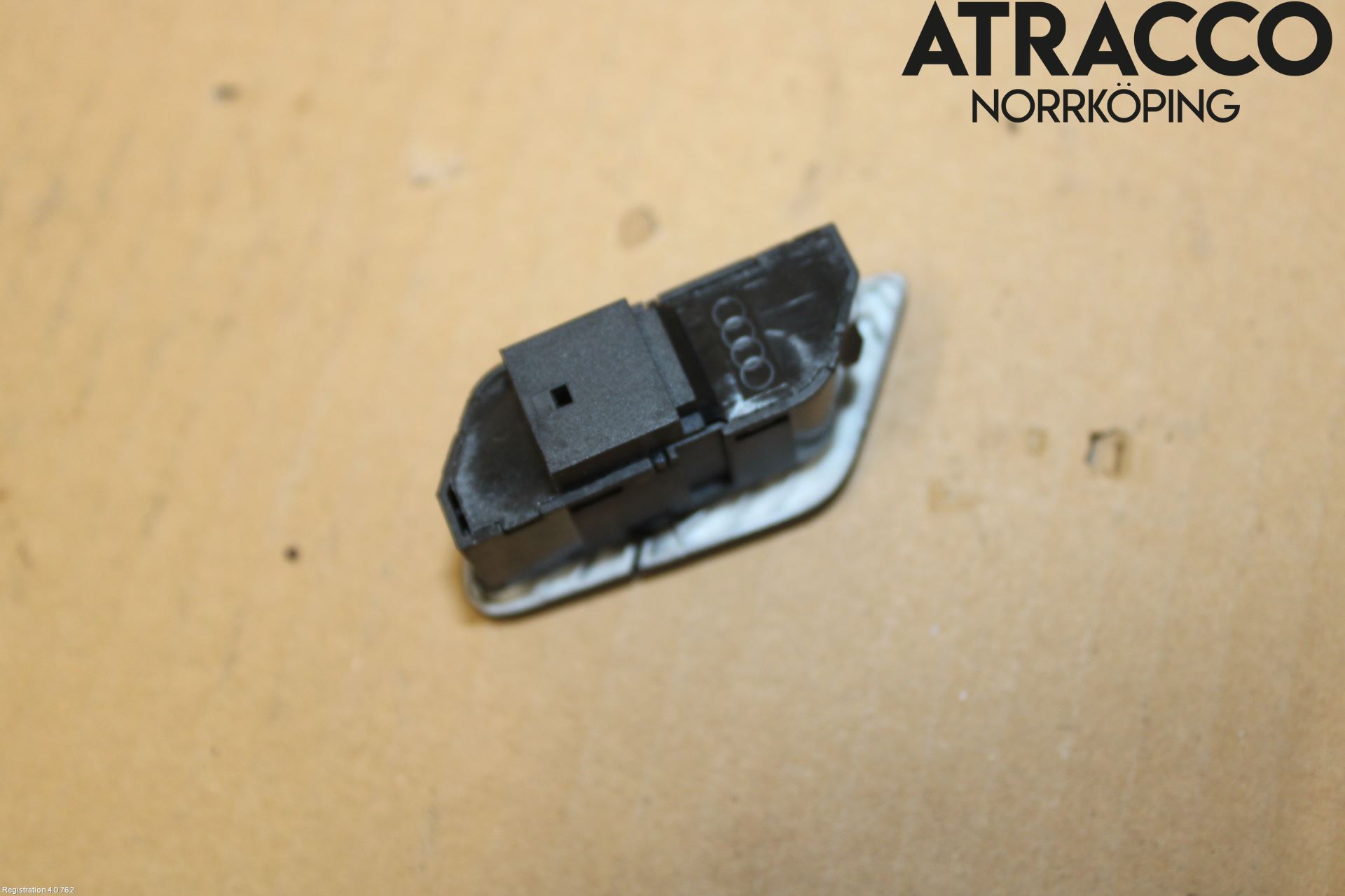 Audi A3/S3 8Y 21- Strömställare Centrallås