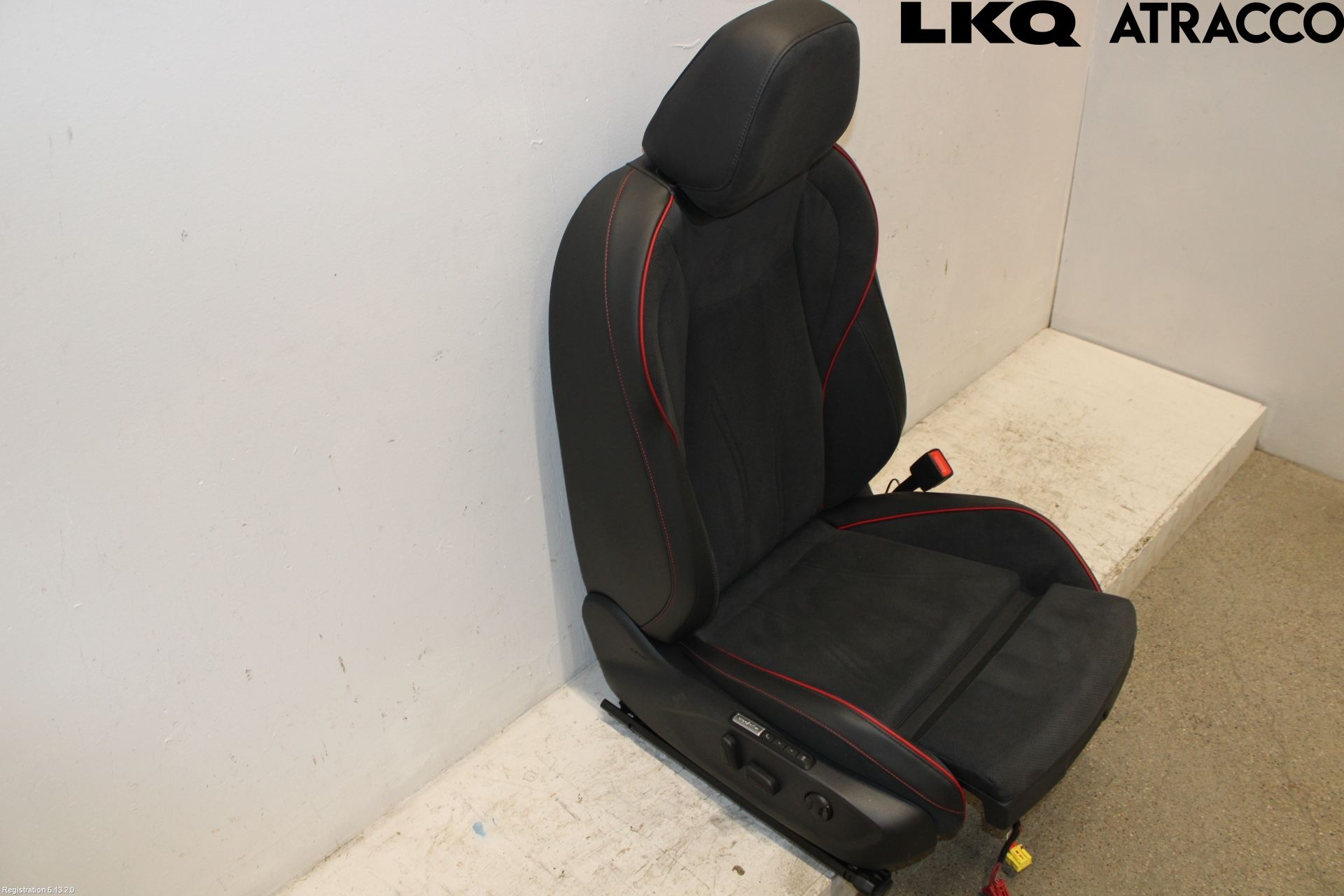 Volkswagen VW ID.7/TOURER 24- Inredning Stol Fram Hö