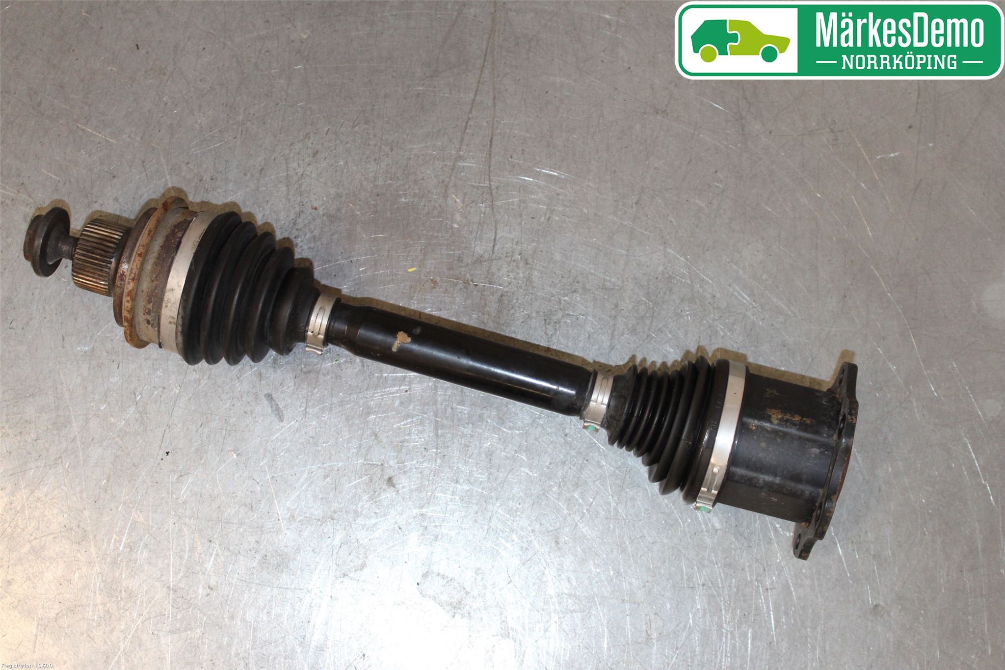 Audi A5 17- Drivaxel Fram Vänster