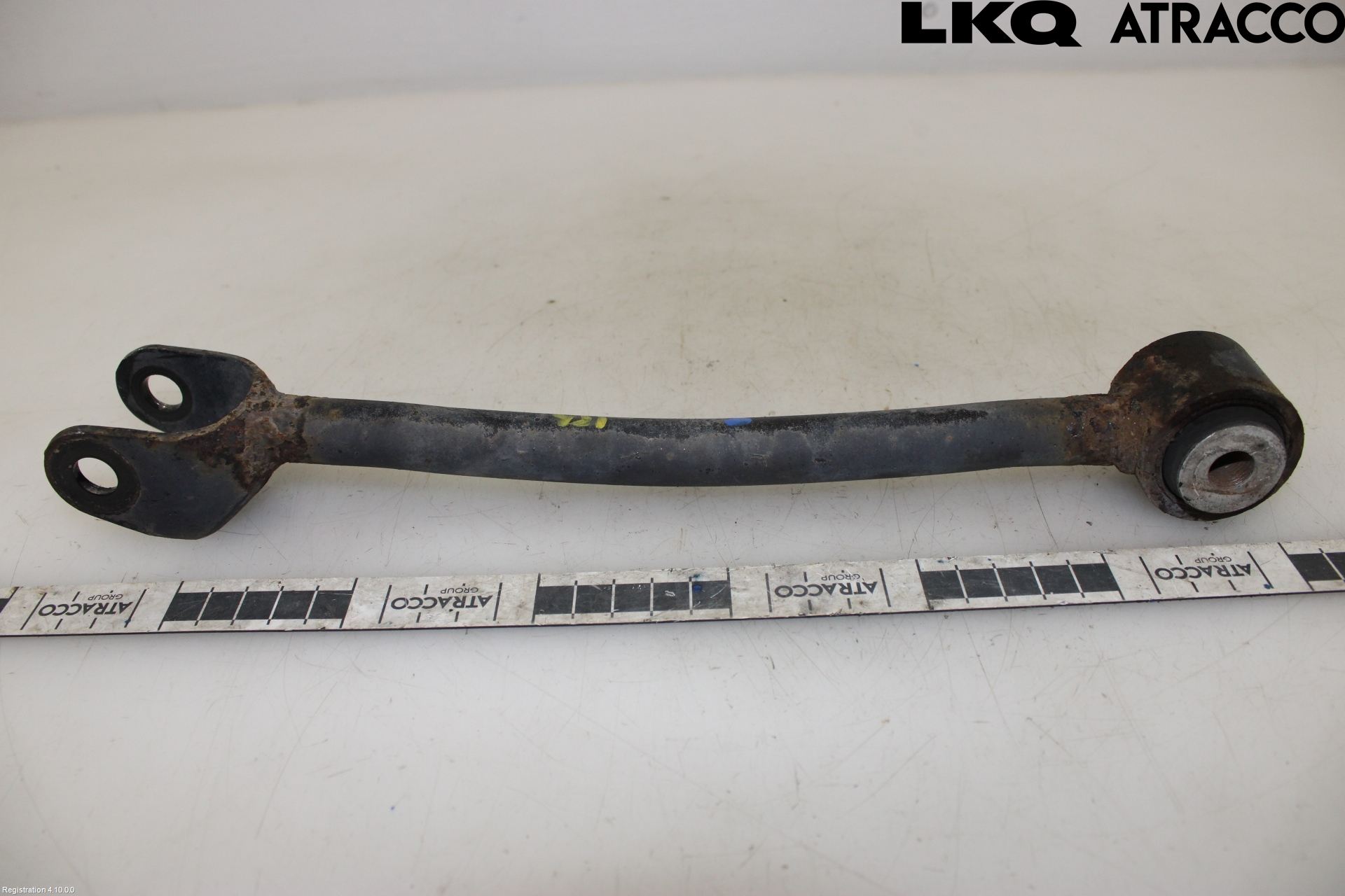 Nissan SKYLINE Momentstag Bak