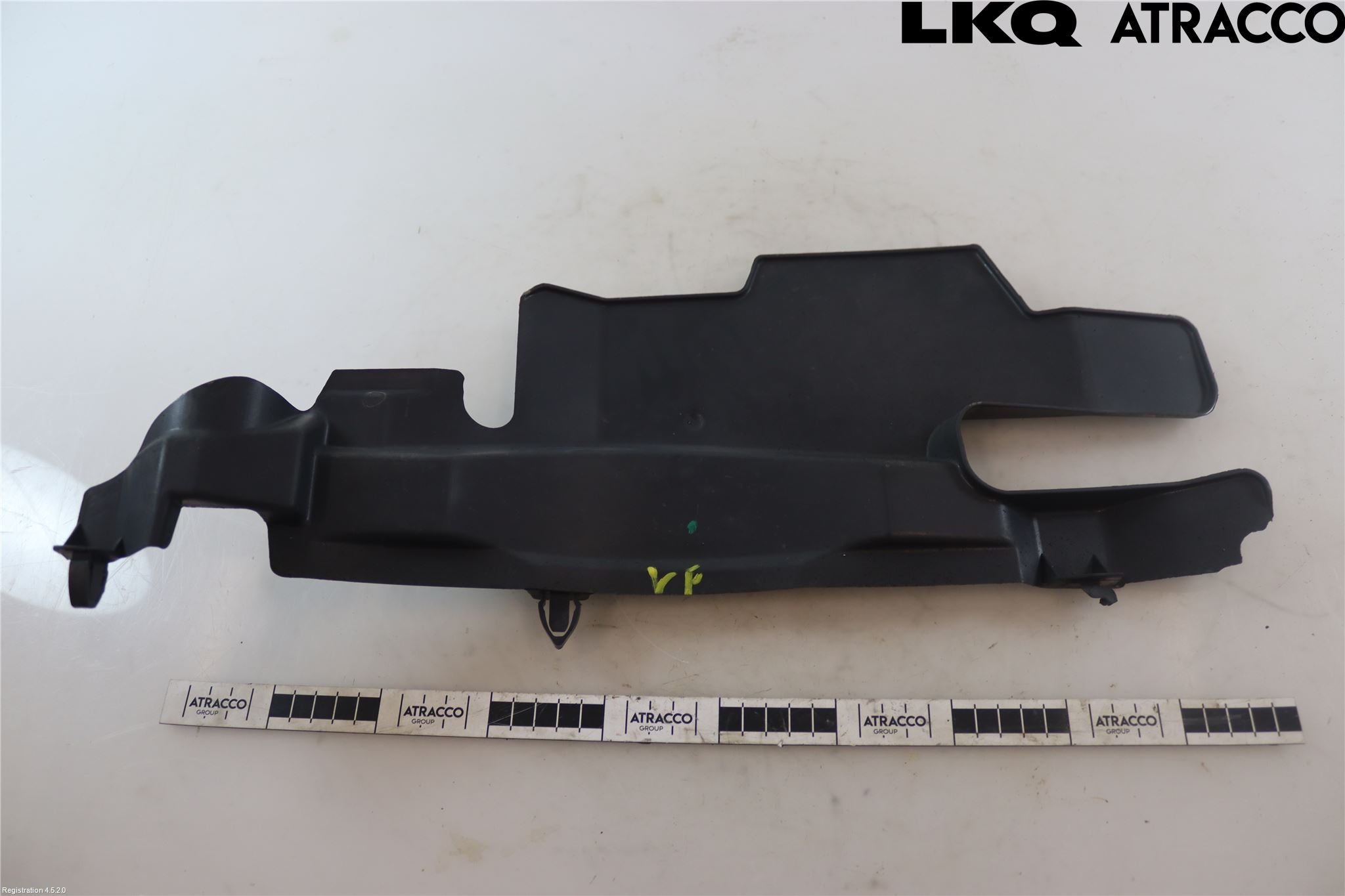 Peugeot EXPERT 07-14 Deflektor Plåt-Plast Kylning