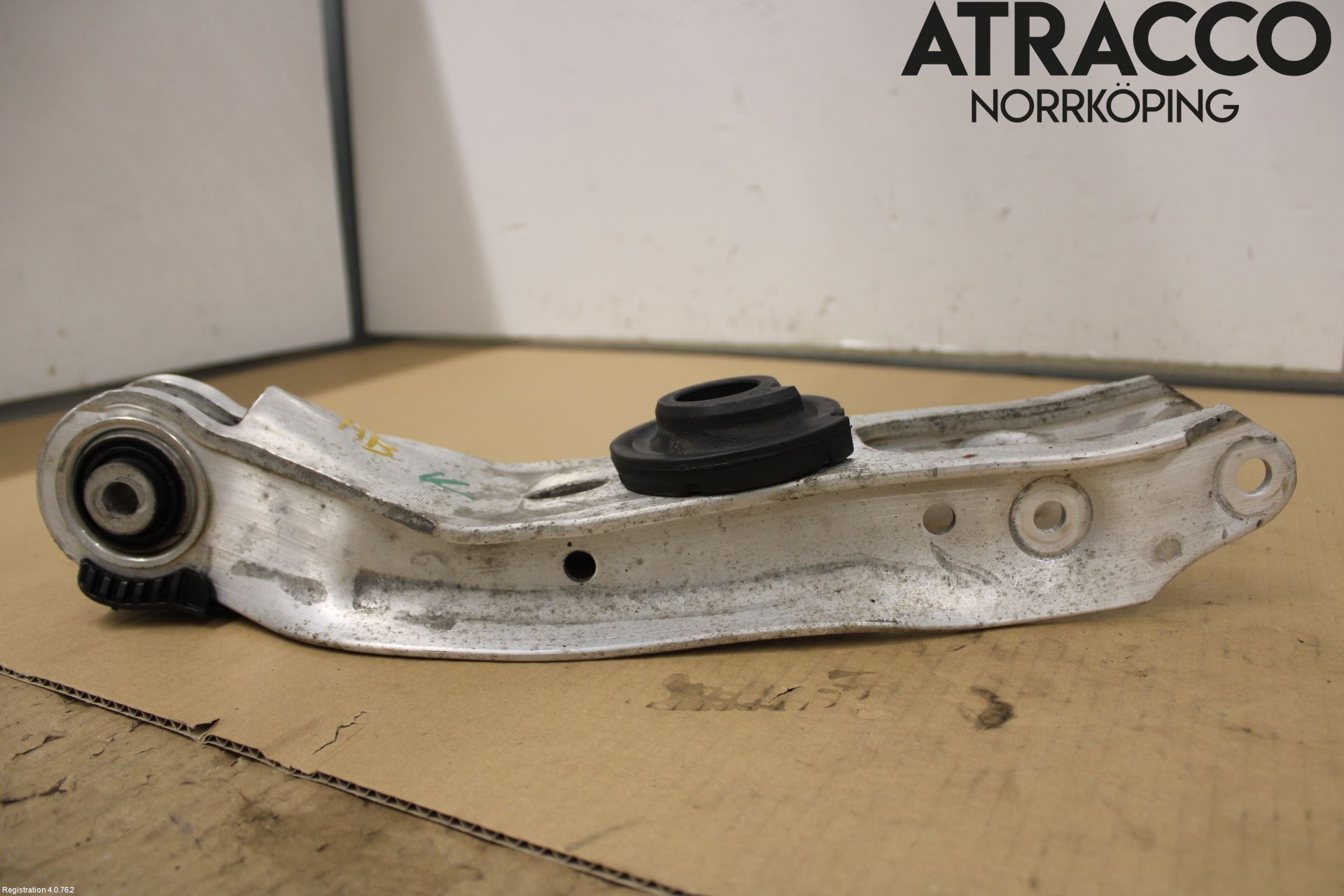 Audi A6 F2/C8 19- Bärarm Bak Höger