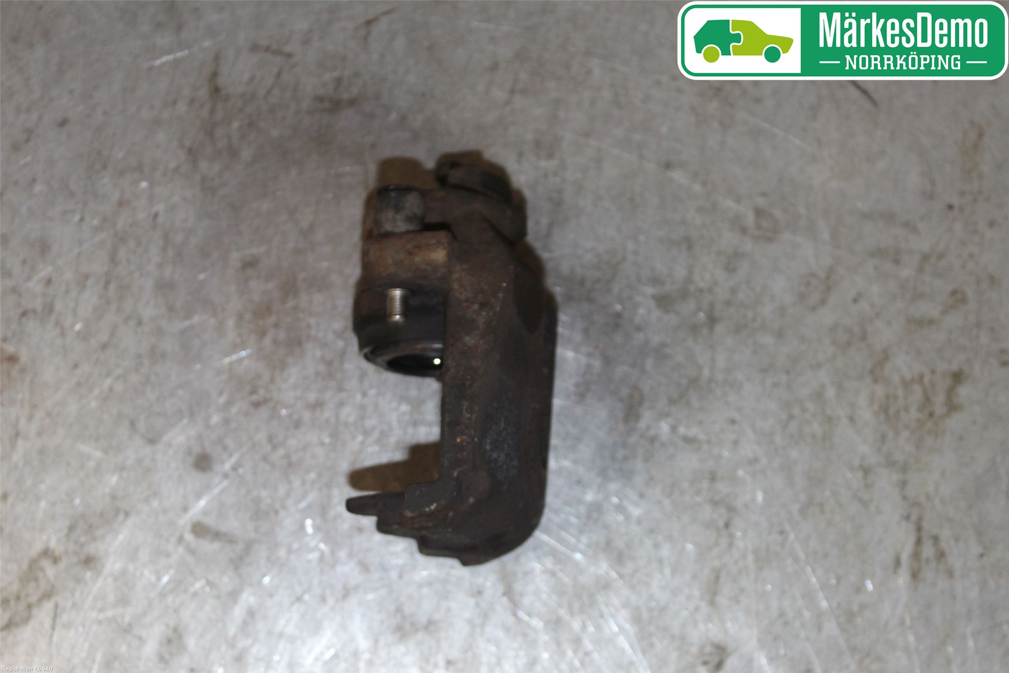 Ford FOCUS 08-11 Bromsok Fram Vänster