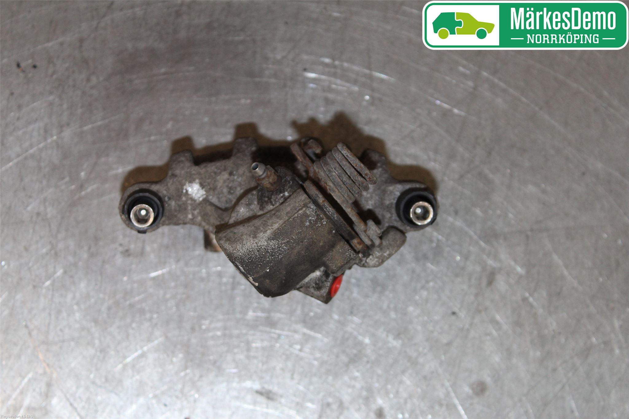 Volvo V40 12-19 Bromsok Bak Vänster