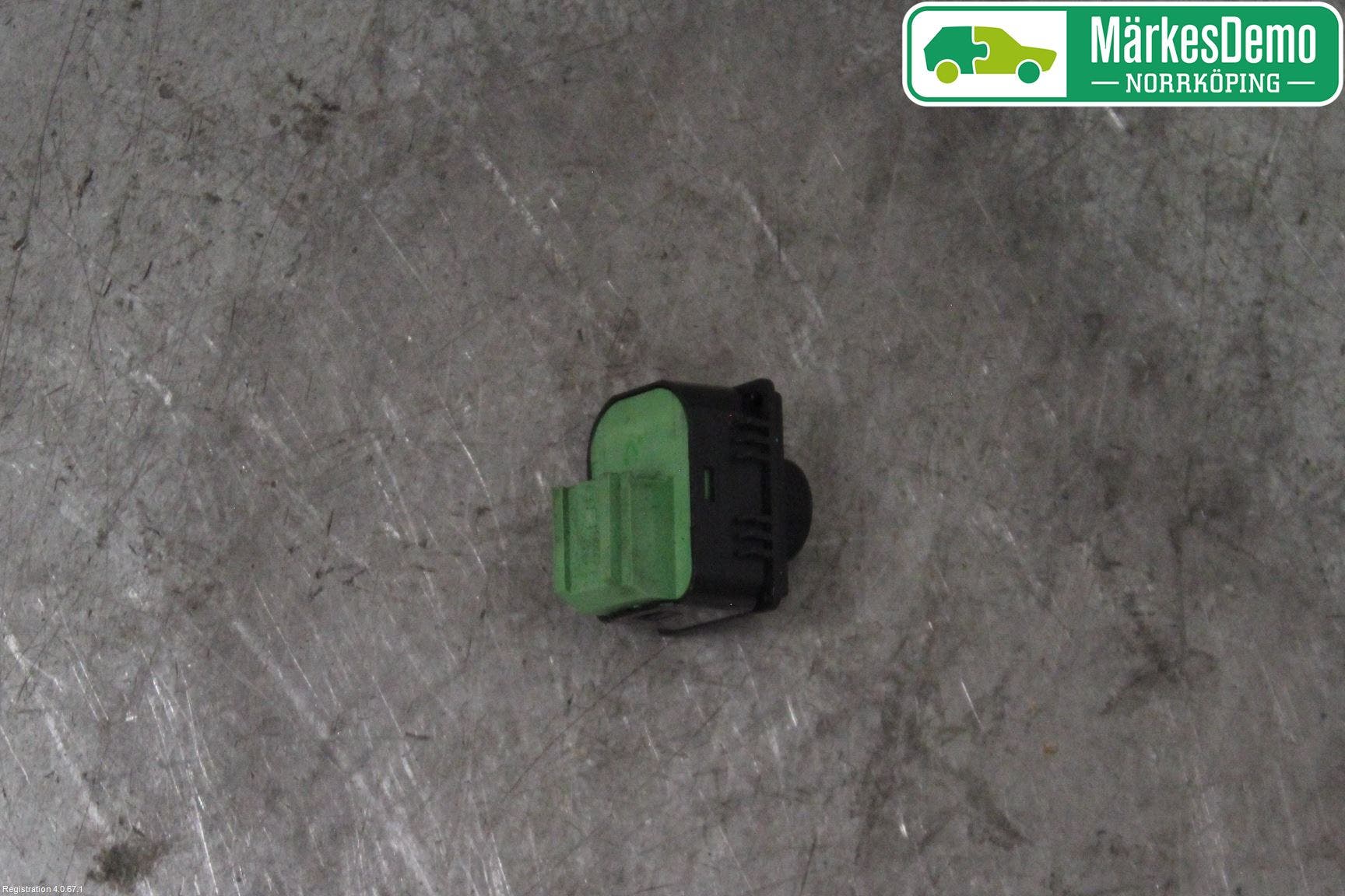 Volkswagen VW TRANSP/CARAVELLE (T6) 16-22 Strömställare Spegel