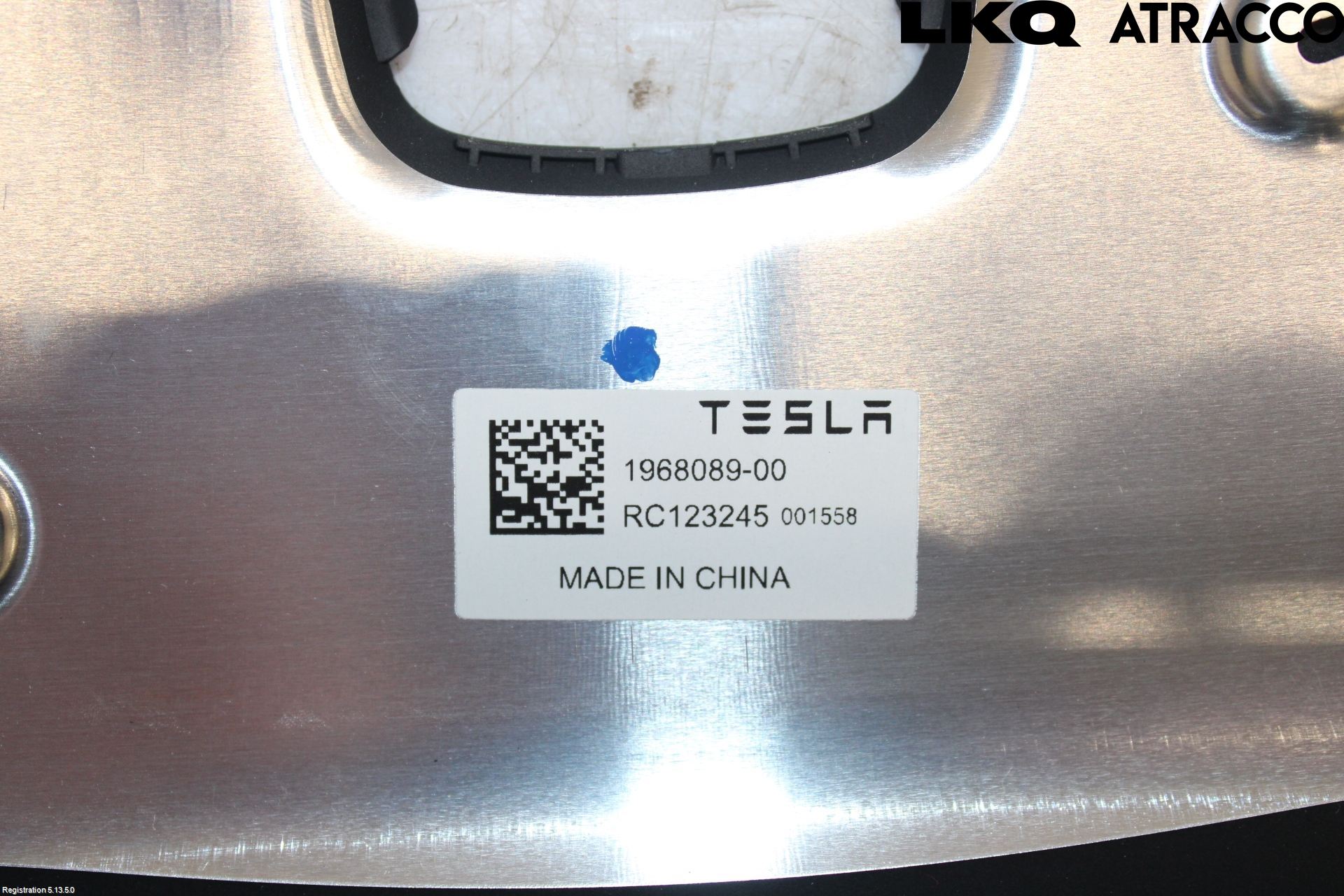 Tesla MODEL 3 17- Parkeringshjälp Kamera