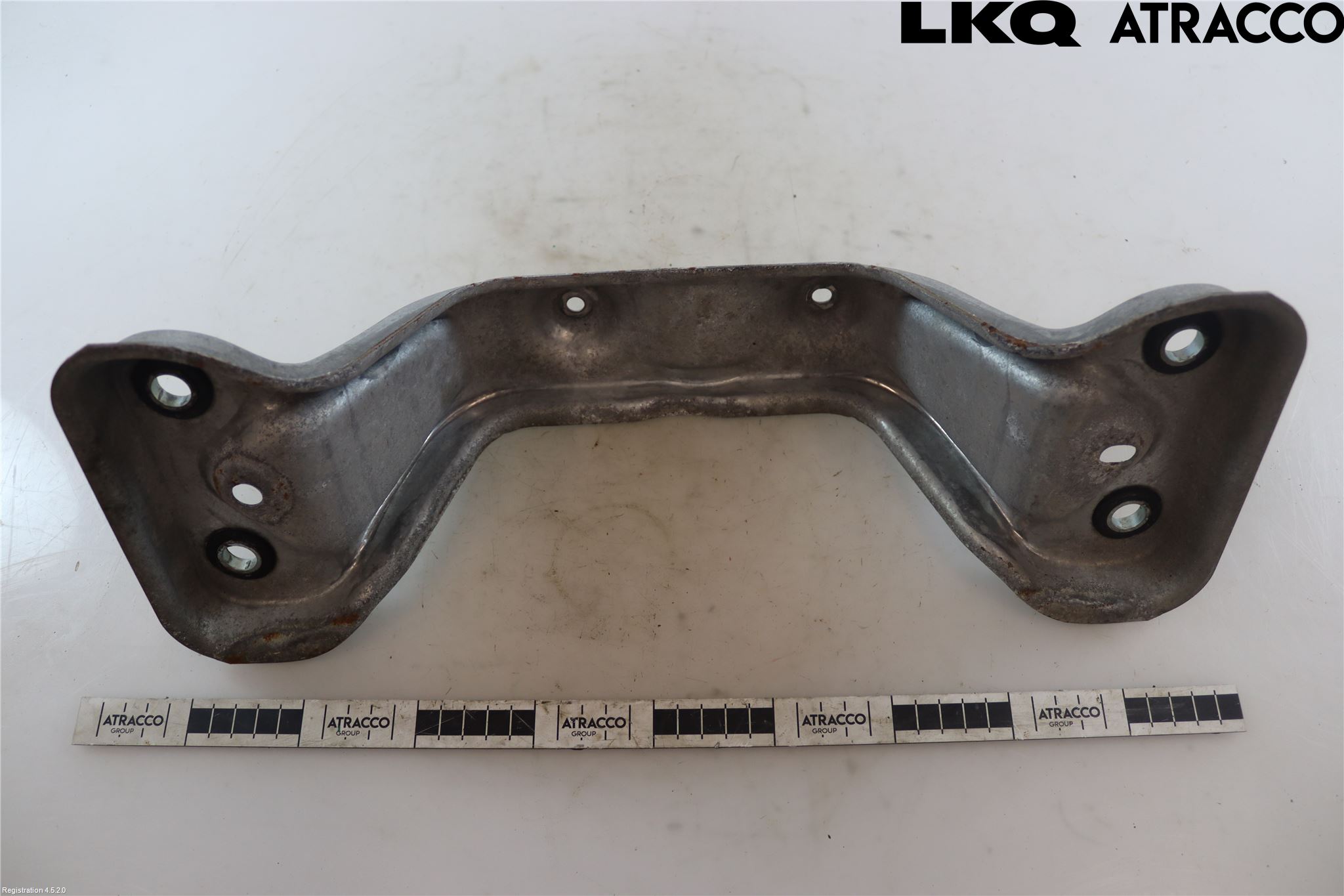 Volvo S60 05-10 Mellanaxel Balk