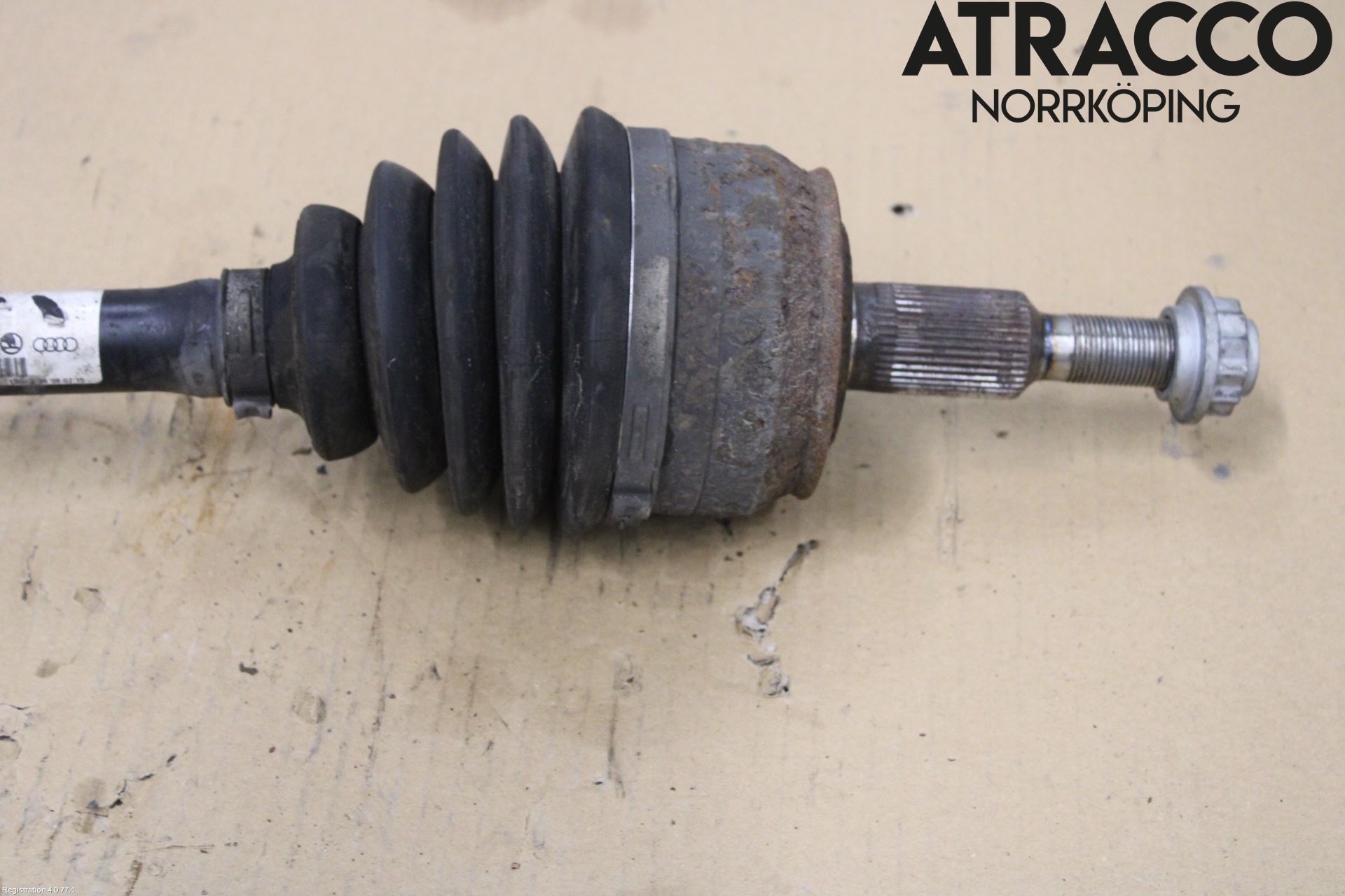 Volkswagen VW TRANSP/CARAVELLE (T6) 16-22 Drivaxel Fram Höger