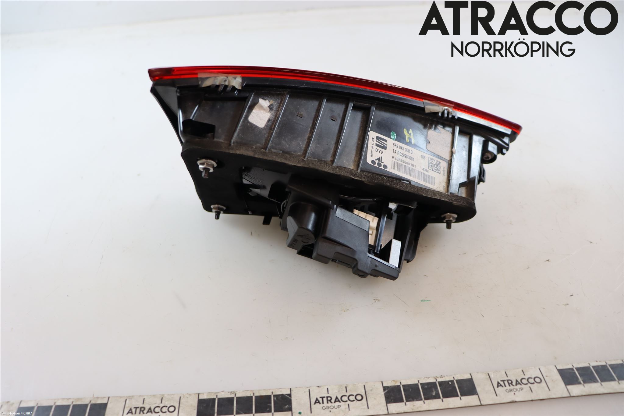 Seat ARONA Bakljus Lucka Hö