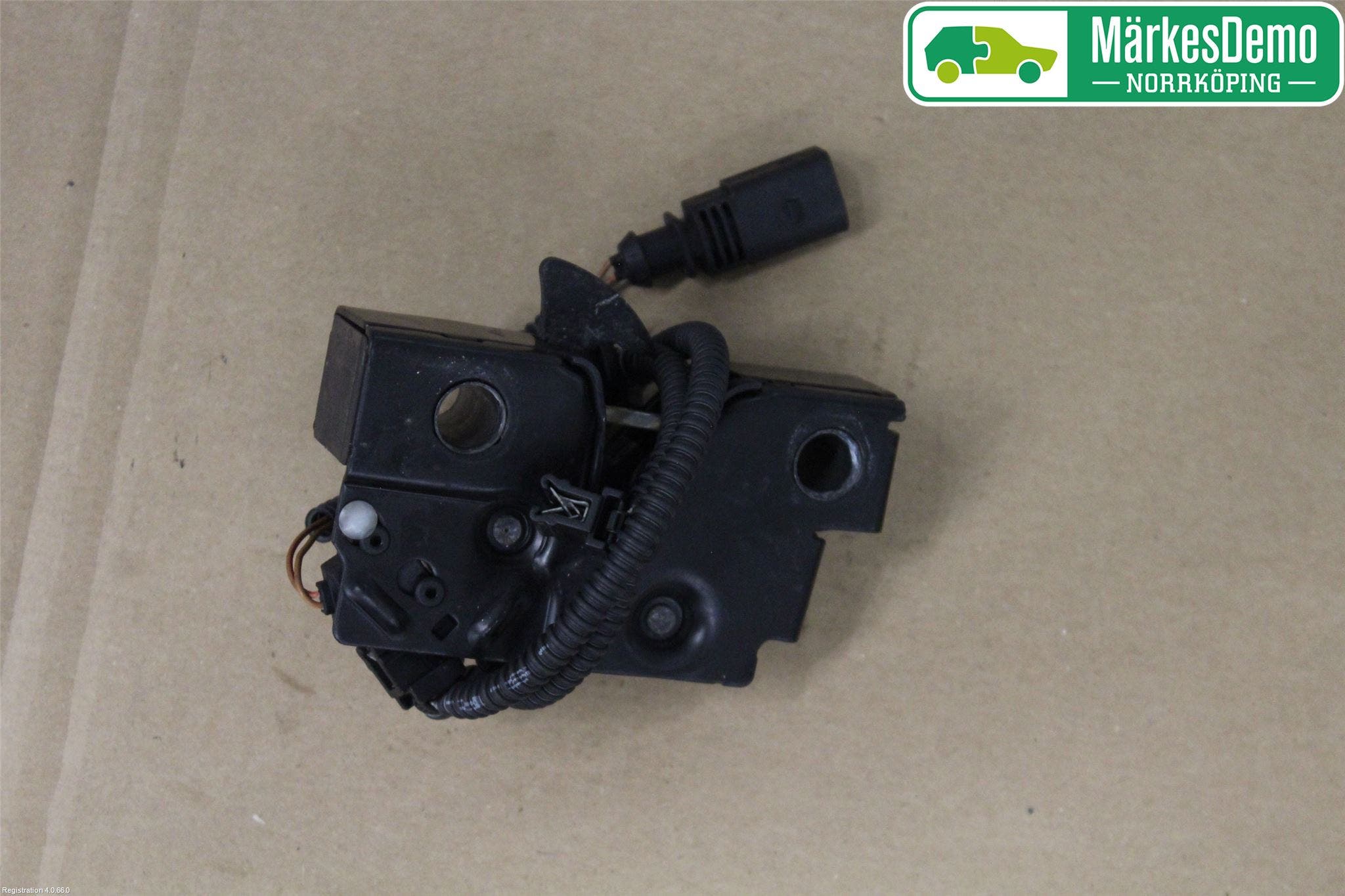 Seat IBIZA IV 08-16 Huvlås