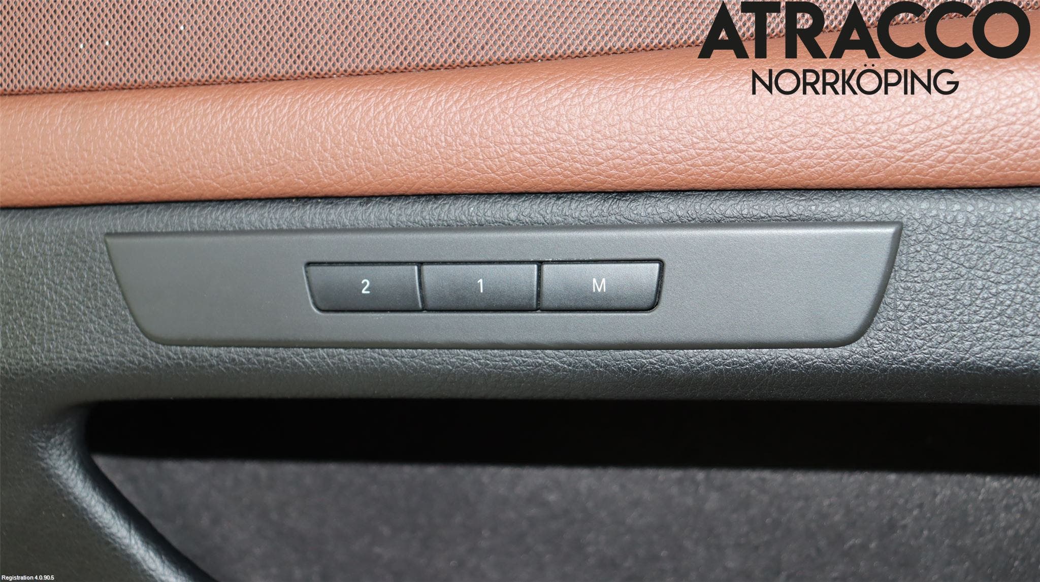 BMW 5 F10/F11/F18 09-17 Dörrklädsel Hö