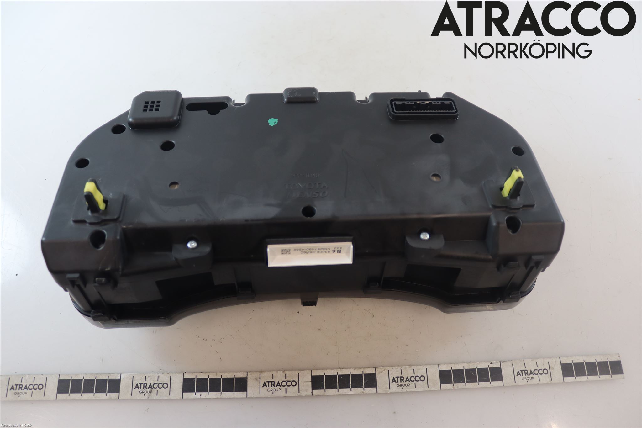 Toyota AVENSIS 09-15 Instrument Komb