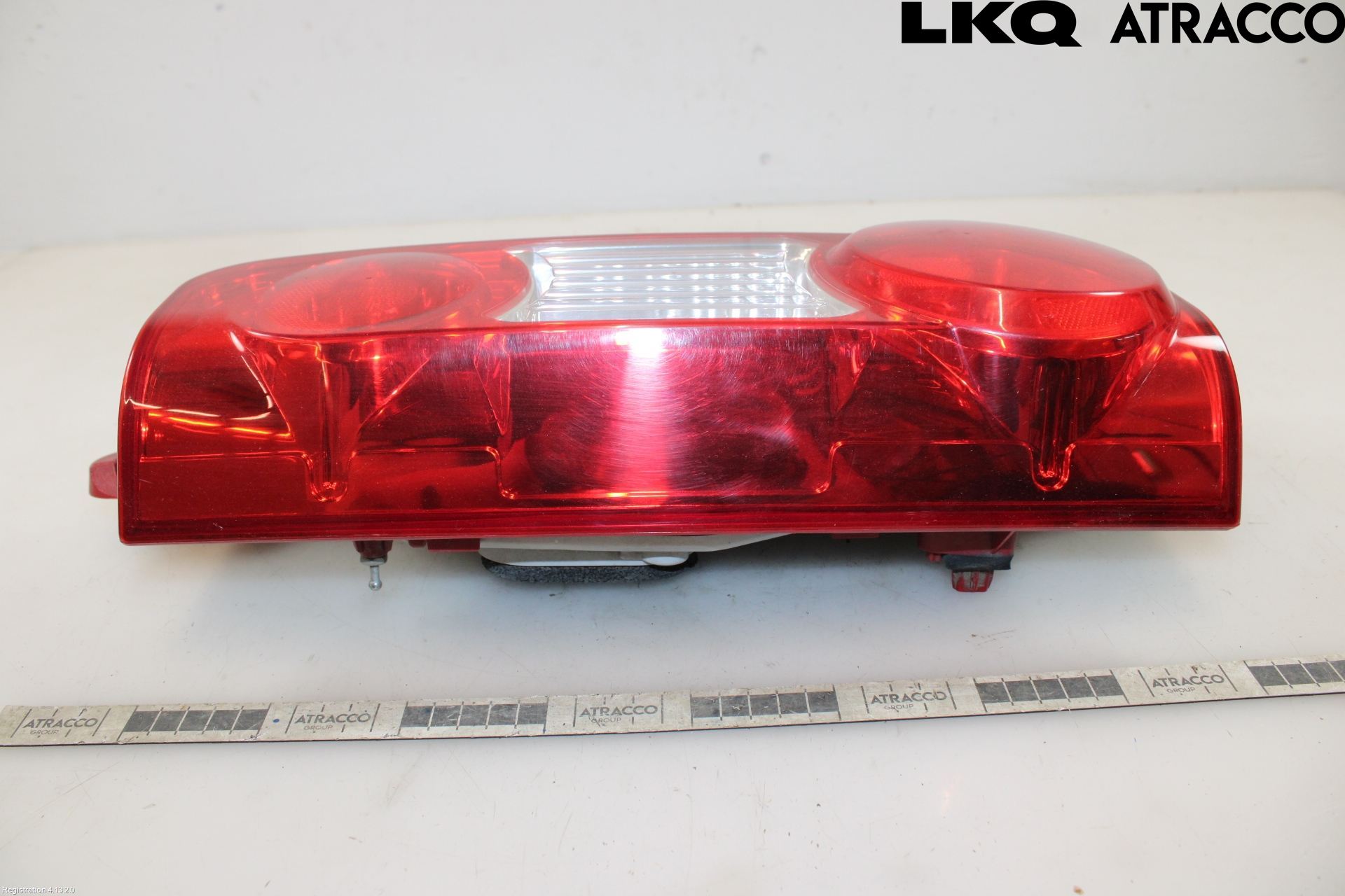 Peugeot PARTNER 08-15 Bakljus Vänster