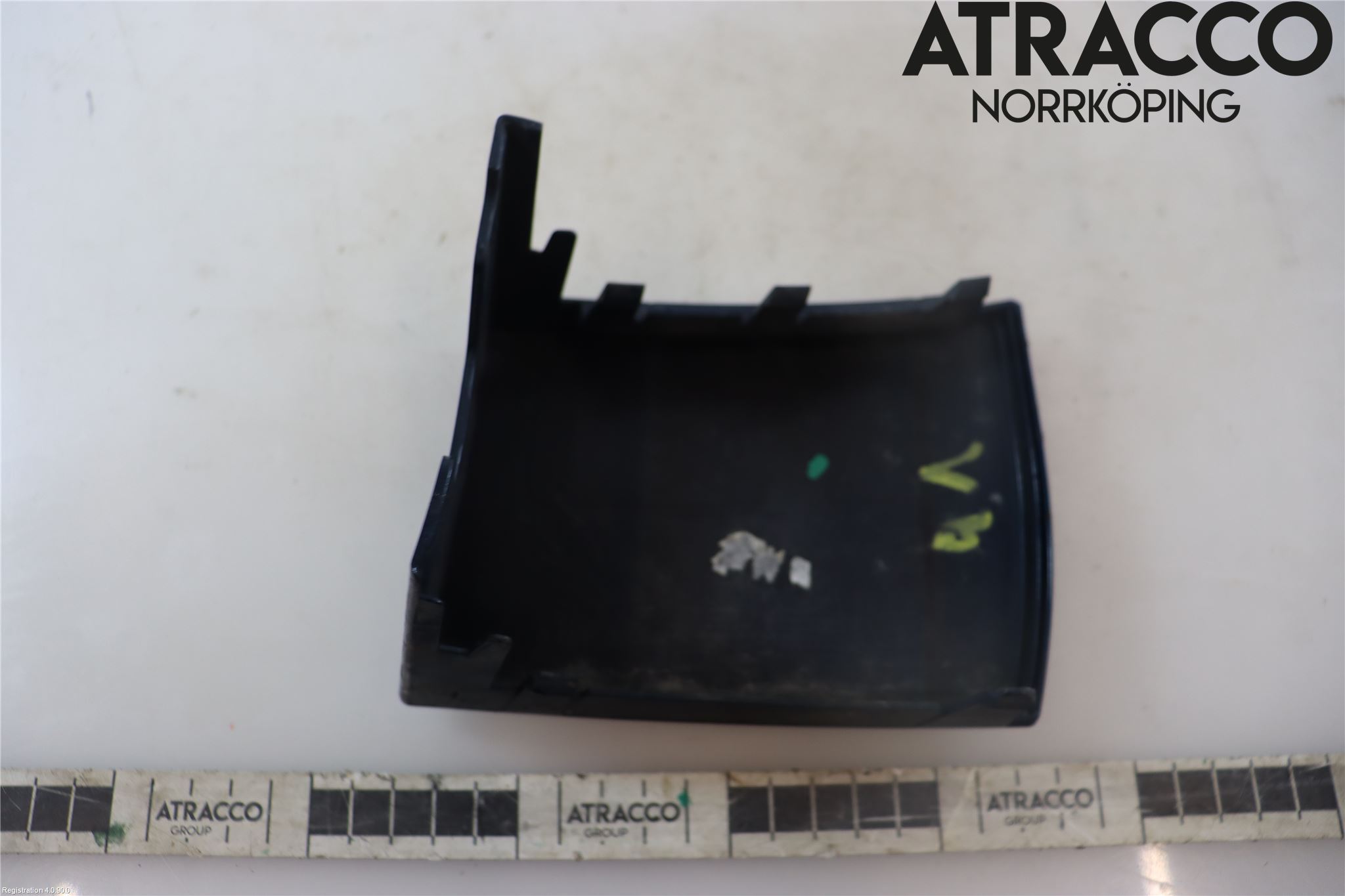 Skoda YETI Stötfångardel Bak Vä