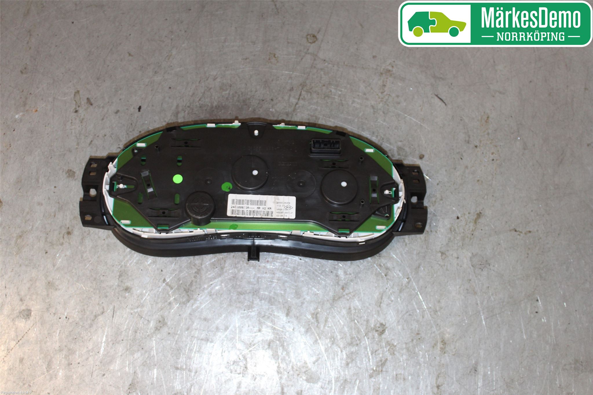 Dacia DUSTER 10-17 Instrument Komb