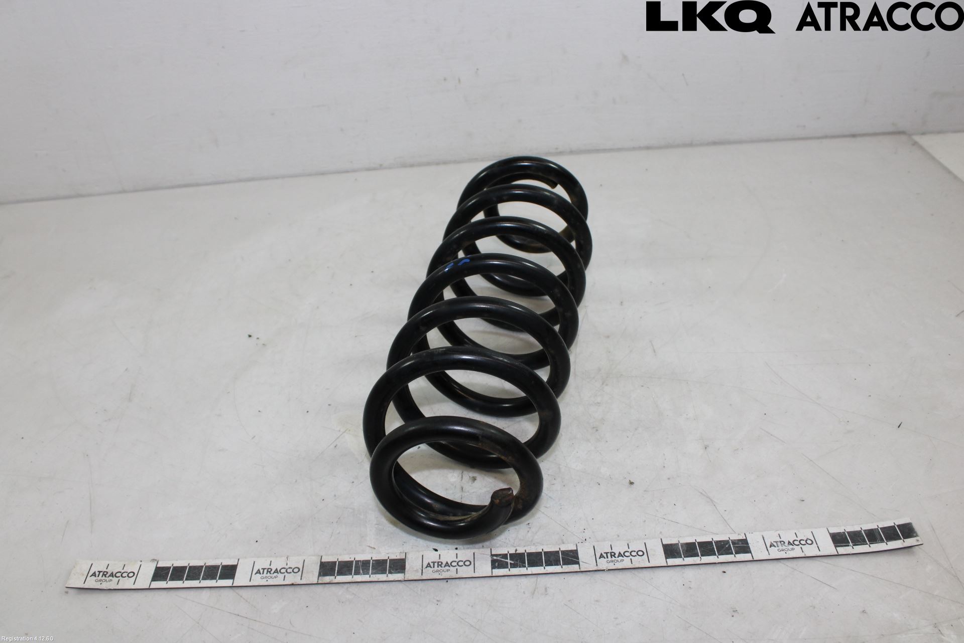 Volkswagen VW PASSAT 11-14 Fjäder Bak