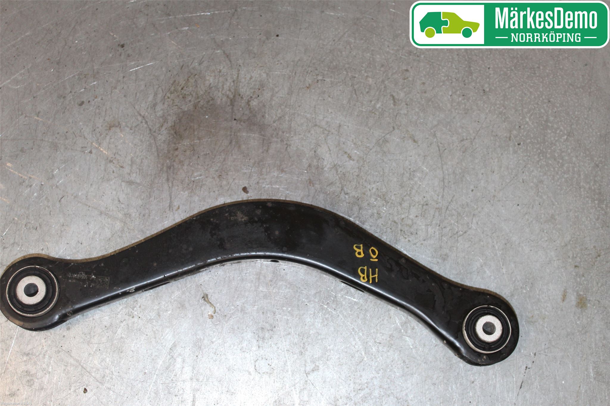 Audi A4/S4 B9 16-19 Bärarm Bak Övre Höger