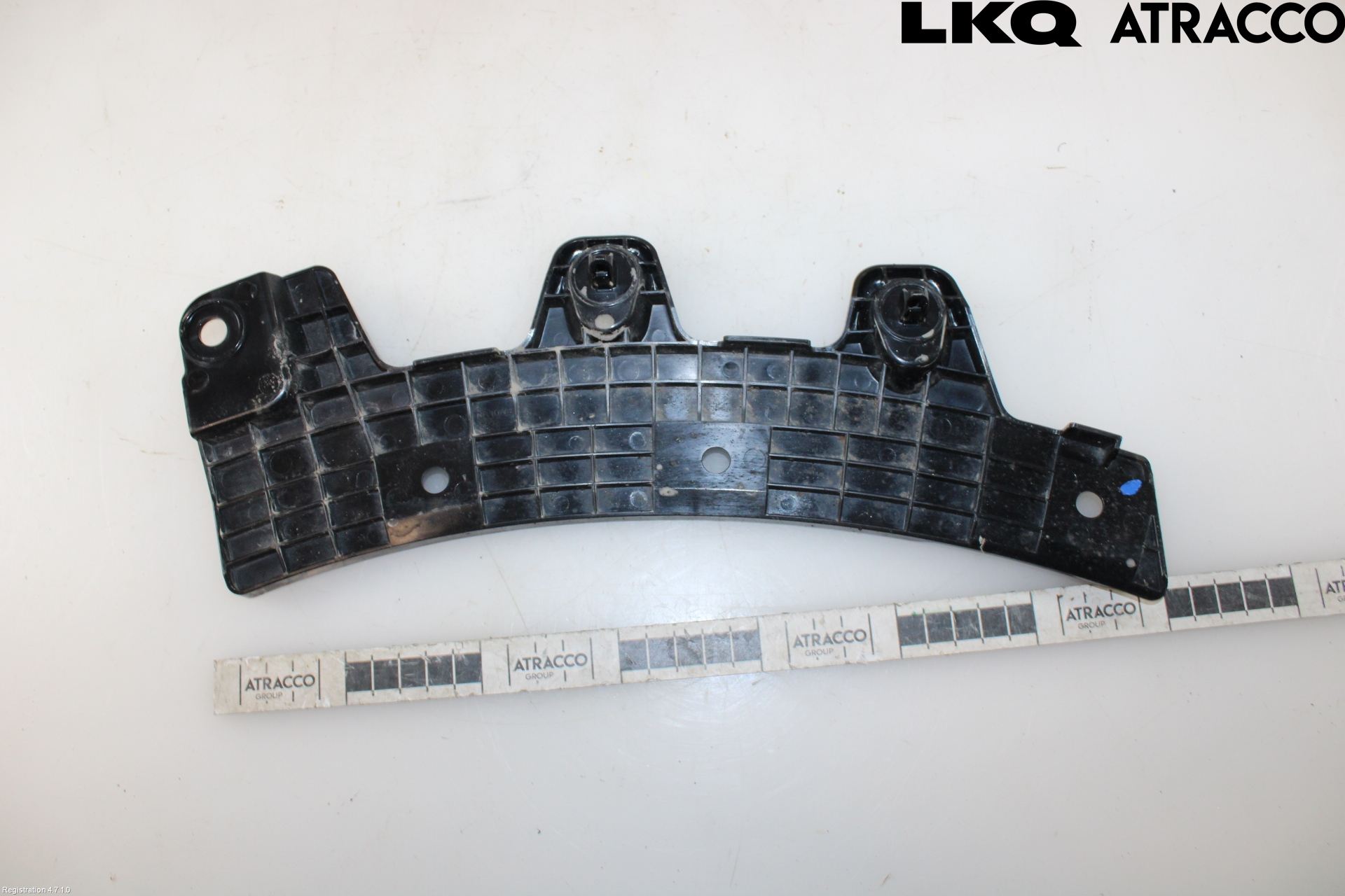 Mazda CX-30 20- Stötfångarfäste Bak Vä