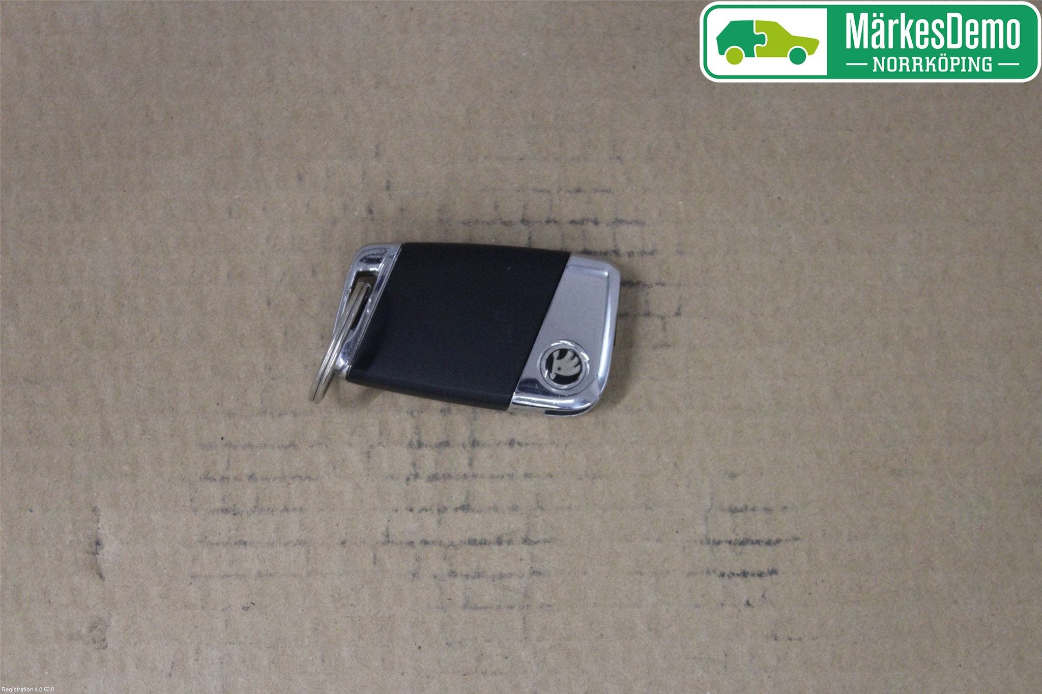 Skoda SUPERB 16-24 Fjärrkontroll Larm-Centrallås