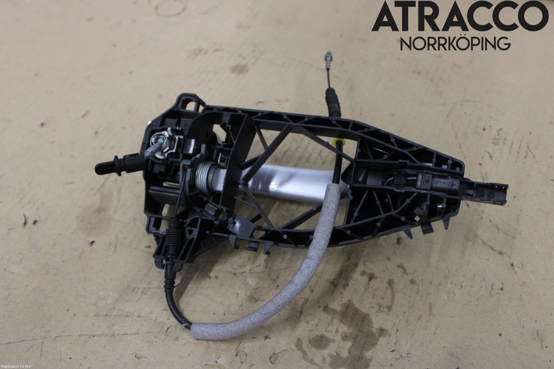 Audi A6 F2/C8 19- Dörrhandtag Yttre Vä