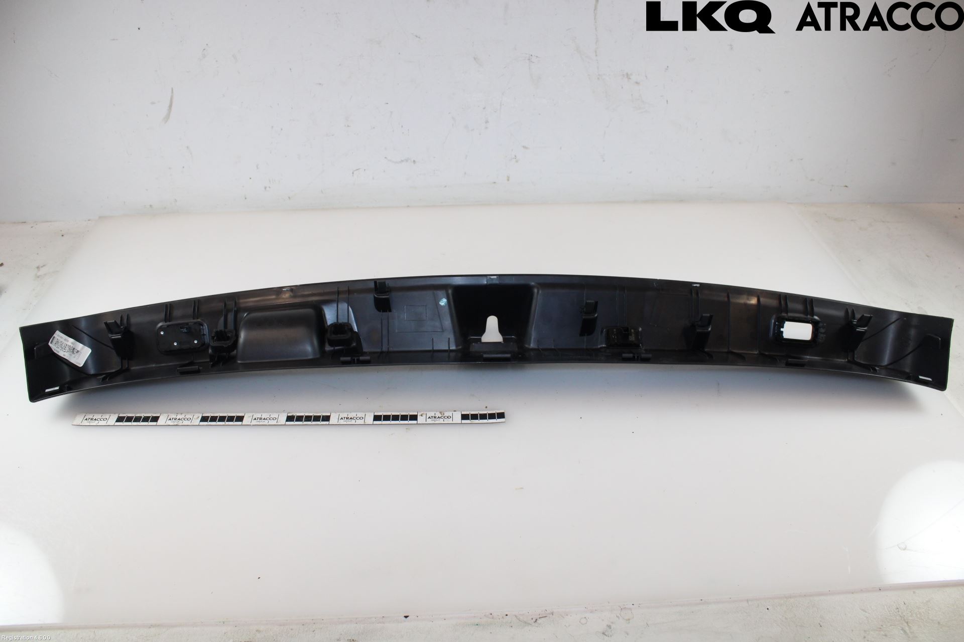 Mercedes-Benz MB GLE-KLASS (W167/V167/C167) 19- Inredning Bakluckeklädsel