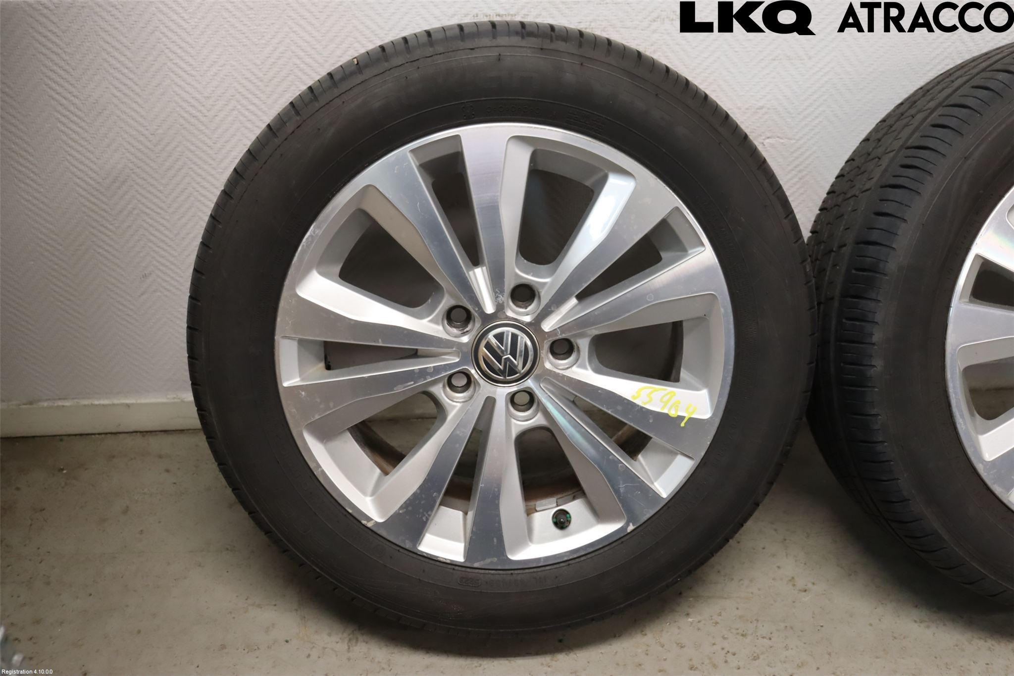 Volkswagen VW GOLF / E-GOLF VII 13-20 Sommardäck Alumfälg 4St