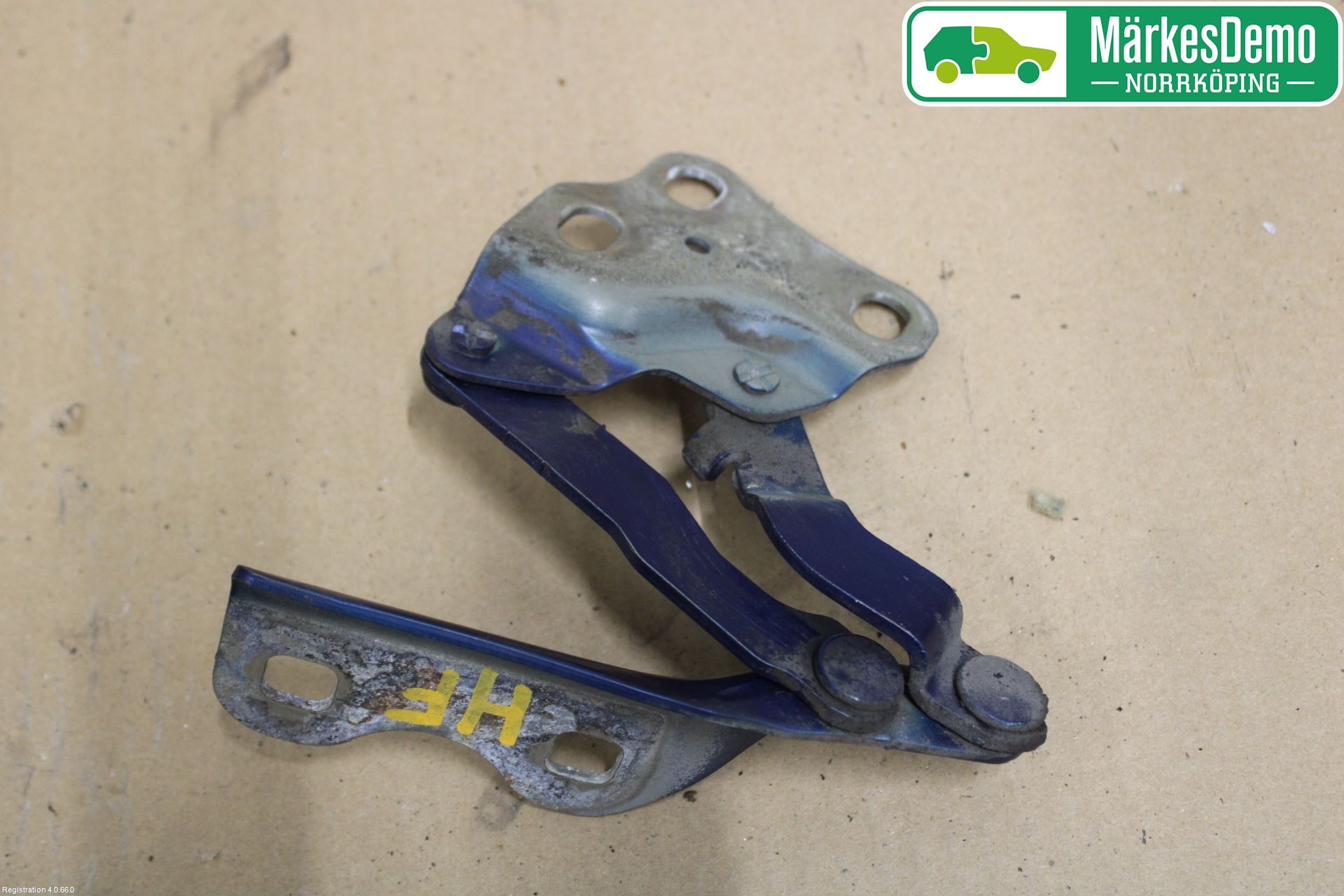 Opel MERIVA A   03-10 Huvgångjärn