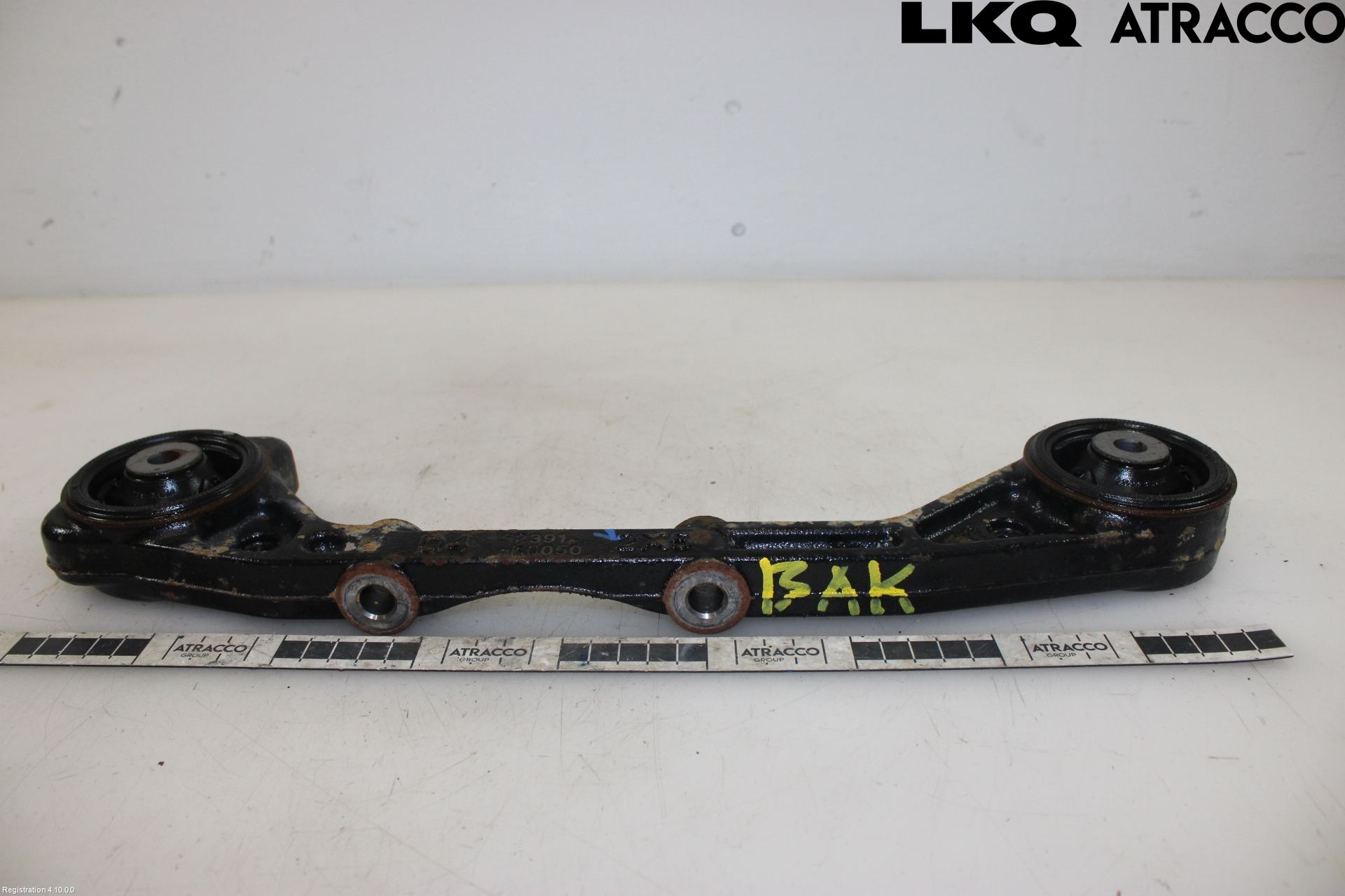 Toyota YARIS CROSS XP21 21- Växellådsfäste