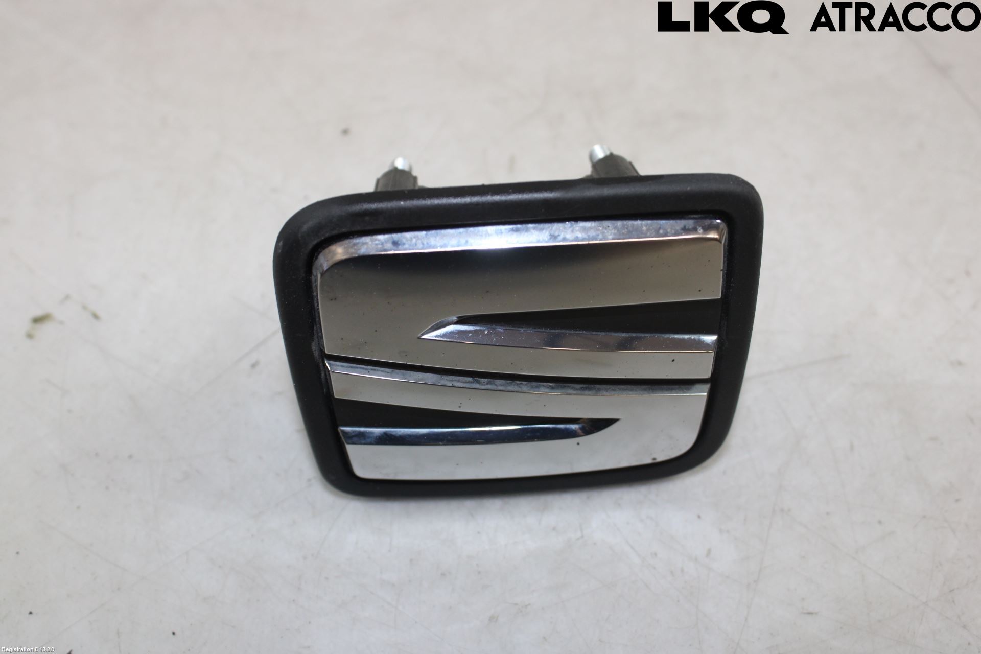 Seat LEON 20- Bakluckehandtag