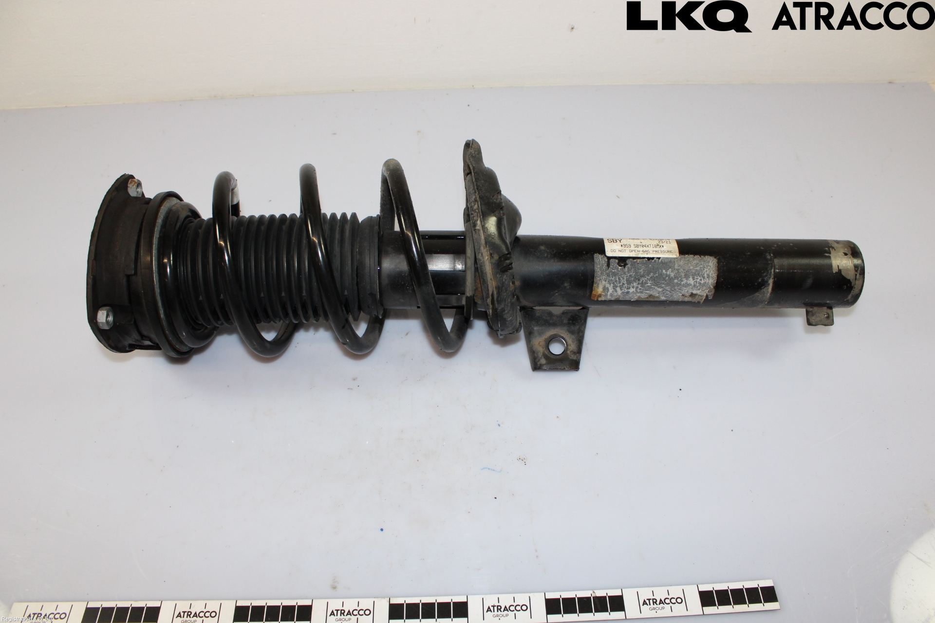 Volkswagen VW PASSAT 20-24 Fjäderben Fram Vänster