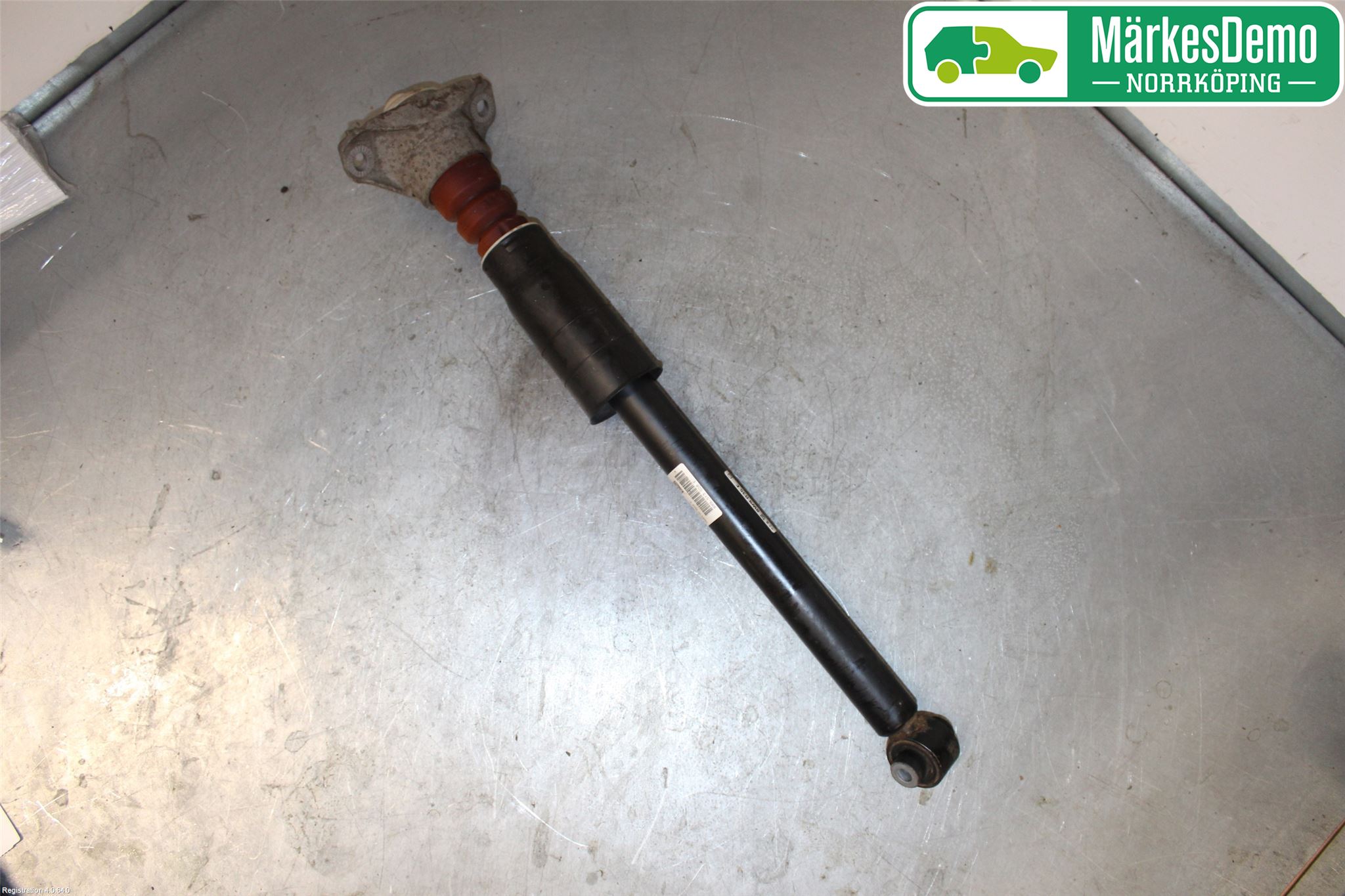 Audi A4/S4 B9 16-19 Stötdämpare Bak