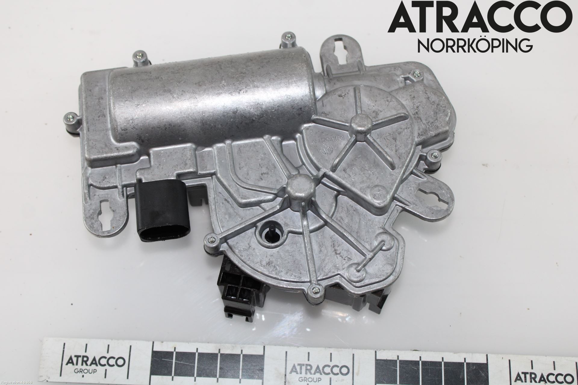 Volkswagen VW TIGUAN 16-24 Bakluckeöppnare Automatisk
