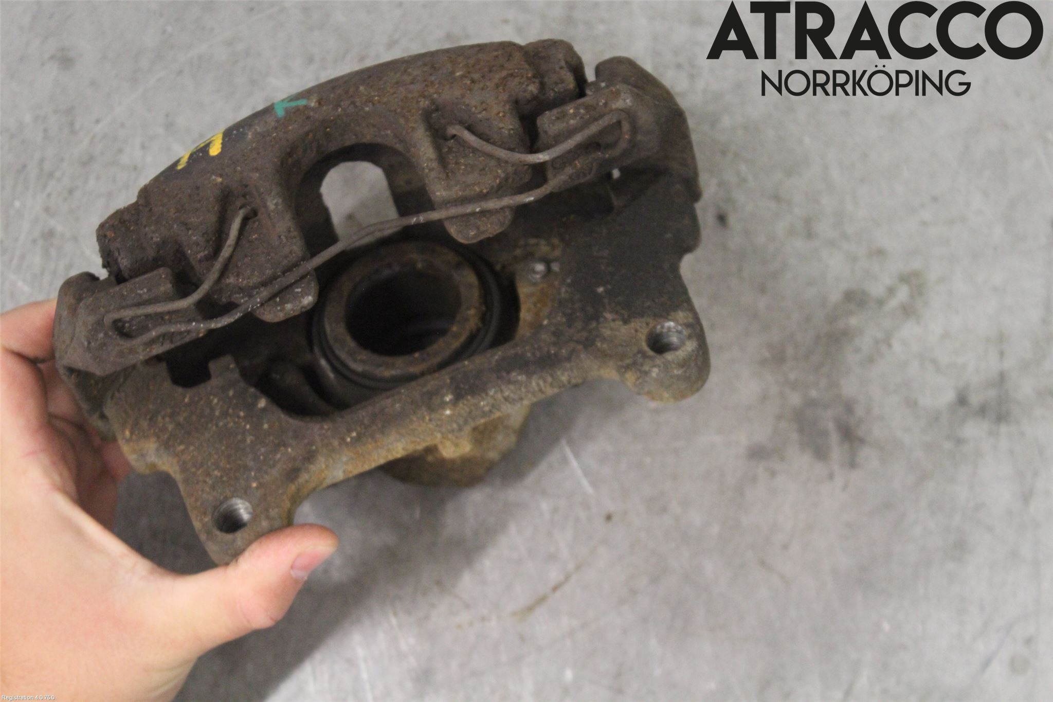Volkswagen VW TOURAN 03-10 Bromsok Fram Höger