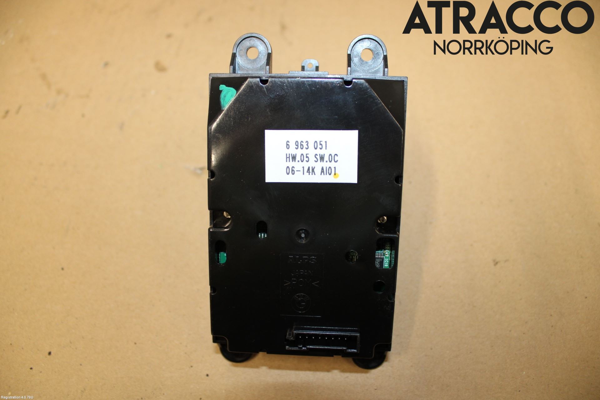 BMW 5 E60/61 Sed/Tou 02-10 Strömställare Färddator