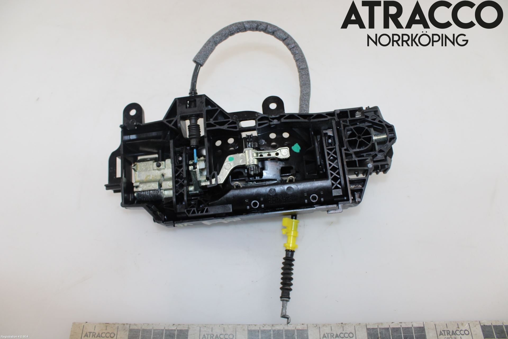 Audi A4/S4 B9 20- Dörrhandtag Yttre Vä