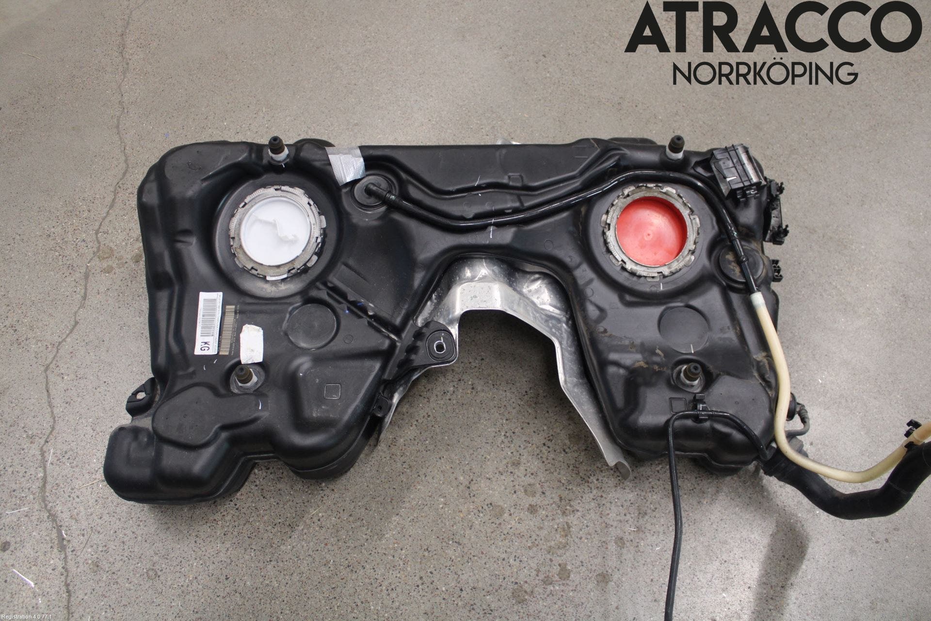 Volkswagen VW T-ROC 18- Bränsletank Insprutning