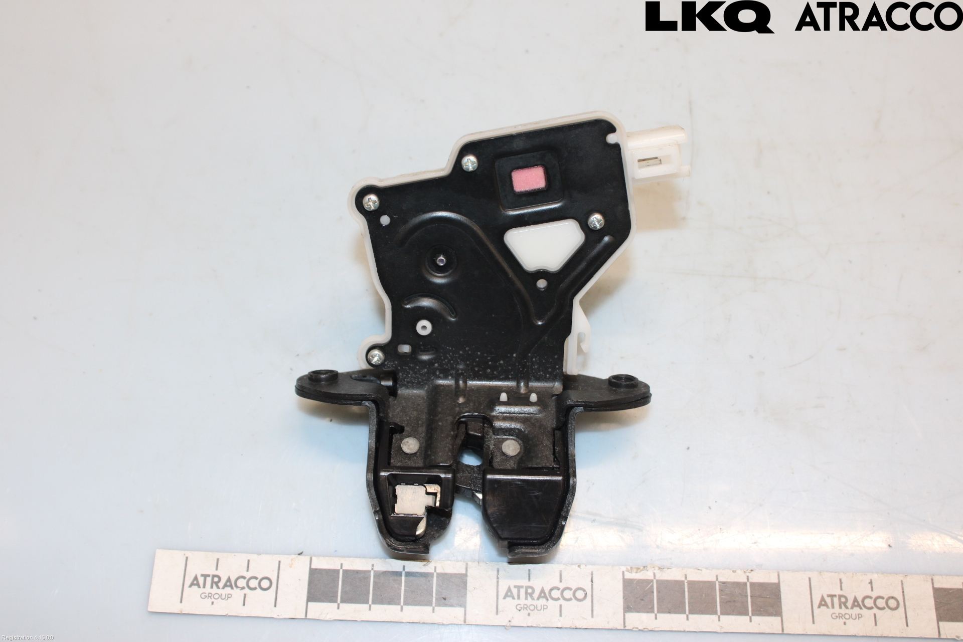 Nissan QASHQAI 14-17 Låskista Baklucka