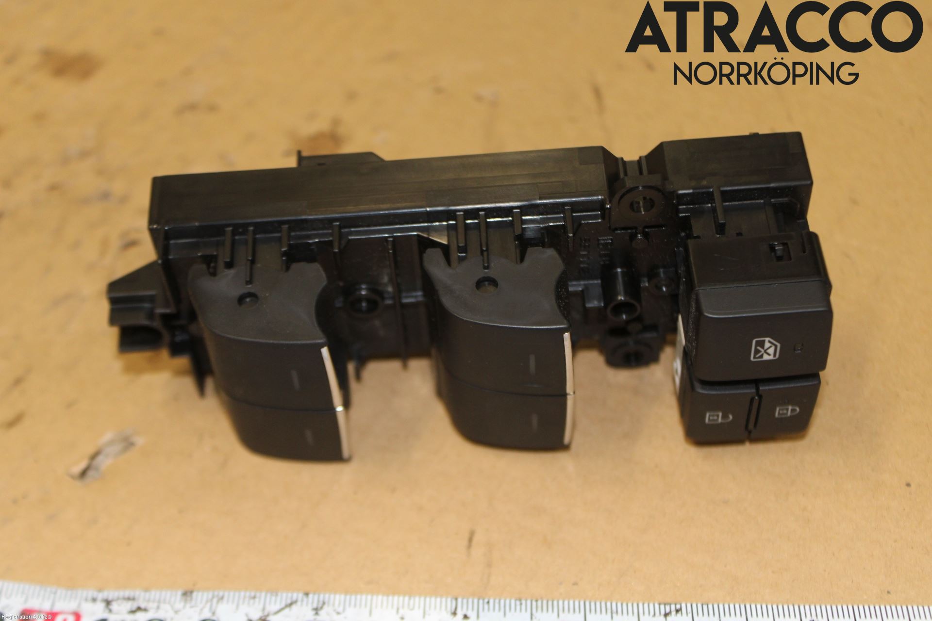 Toyota COROLLA 19- Strömställare Elhiss