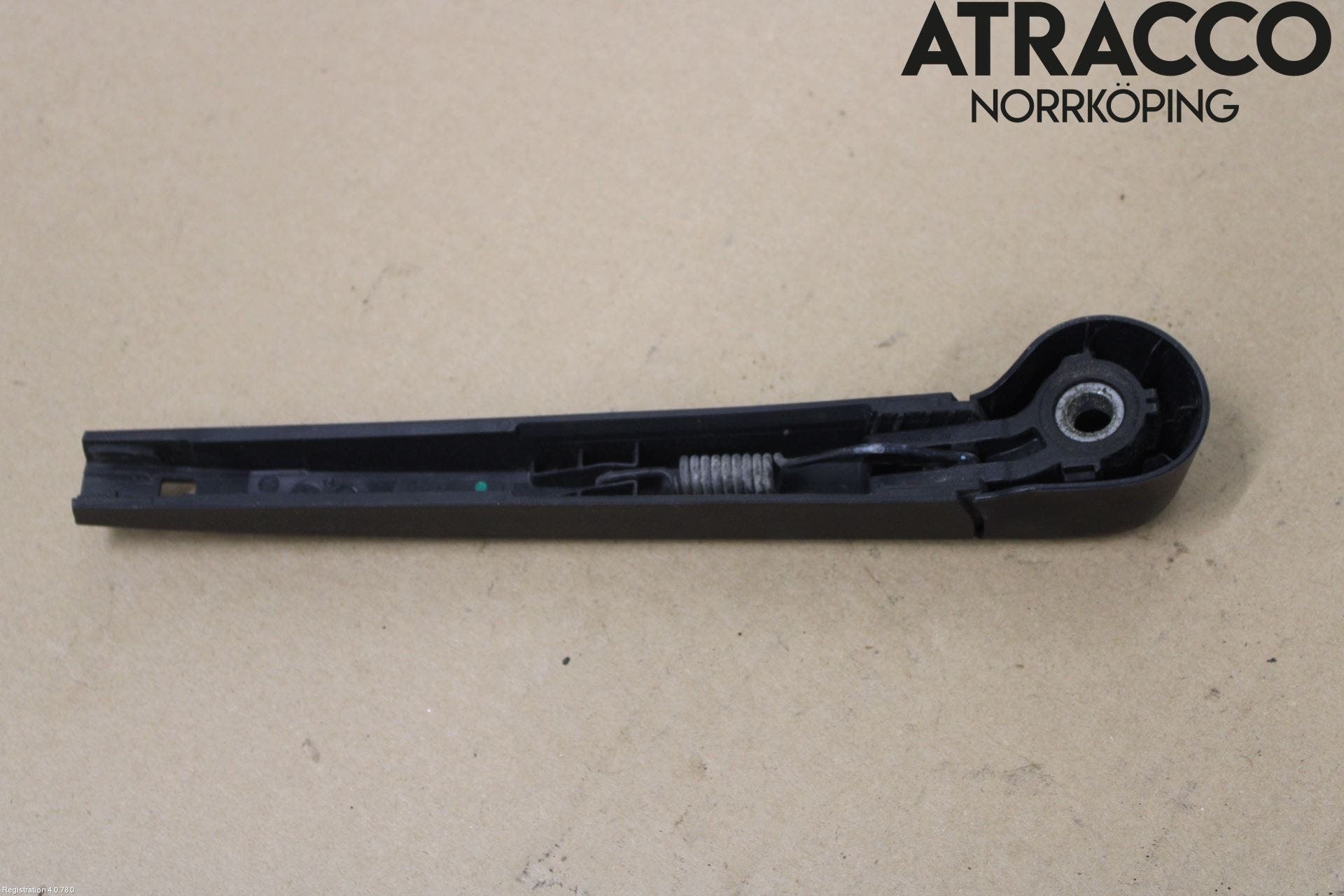 CUPRA ATECA 19- Torkararm-Bakruta