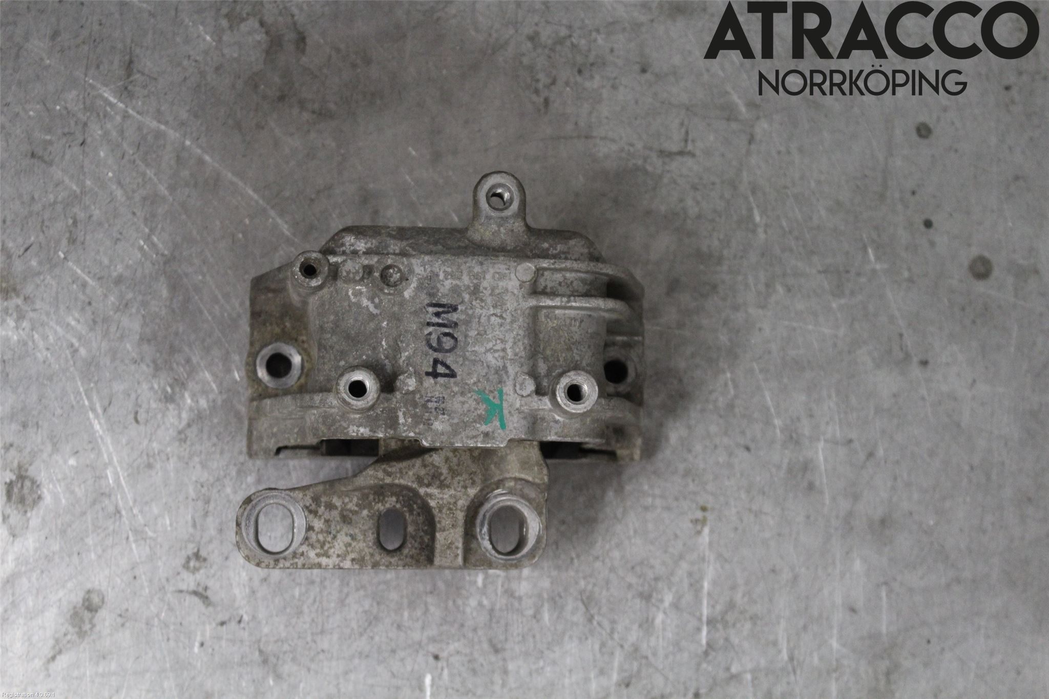 Volkswagen VW PASSAT 11-14 Motorfäste