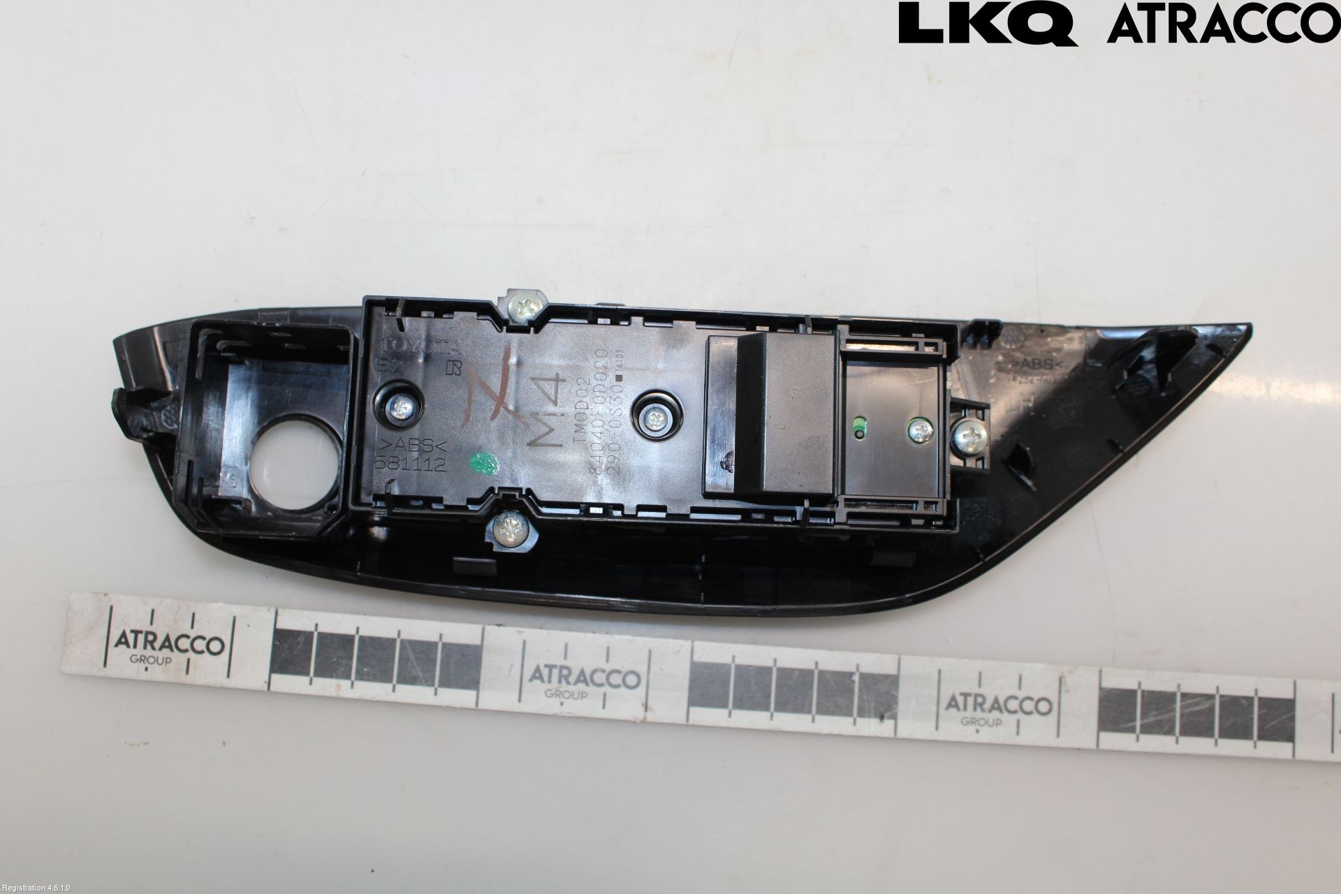 Toyota YARIS CROSS XP21 21- Strömställare Elhiss