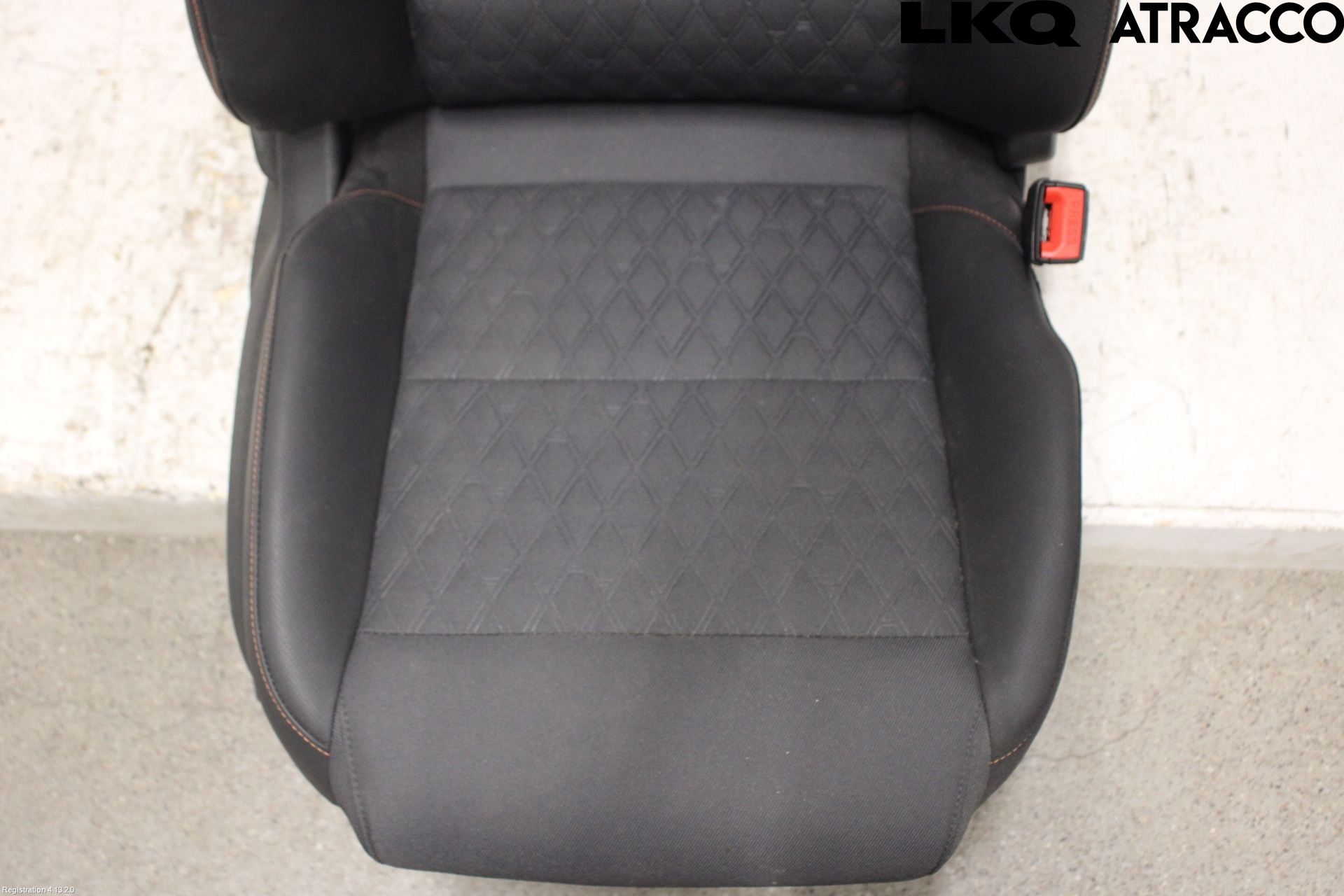 MG 3 HYBRID+ 25- Inredning Stol Fram Hö